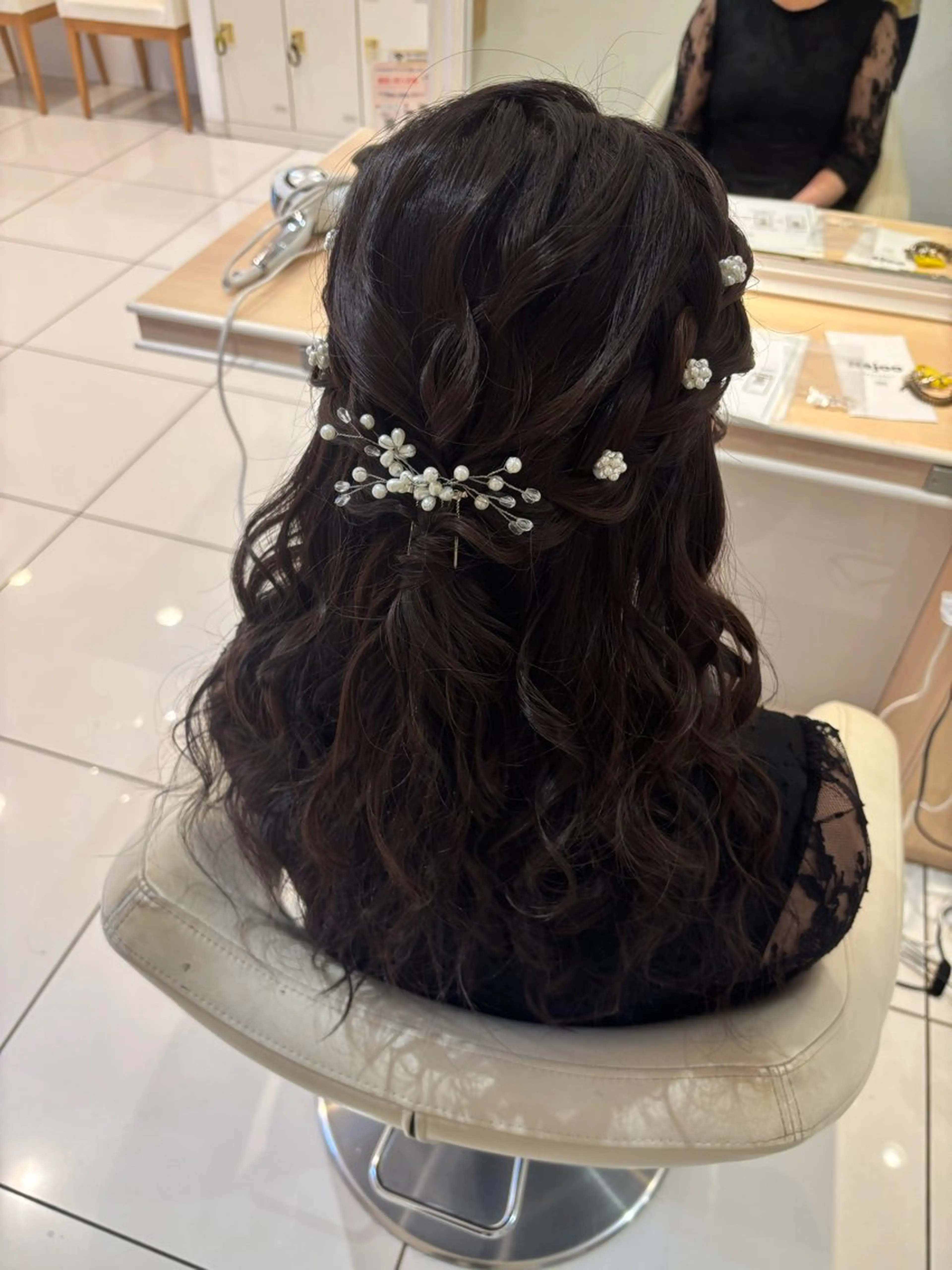 ロング ヘアアレンジ ヘアセット 宮永 璃沙のヘアスタイル