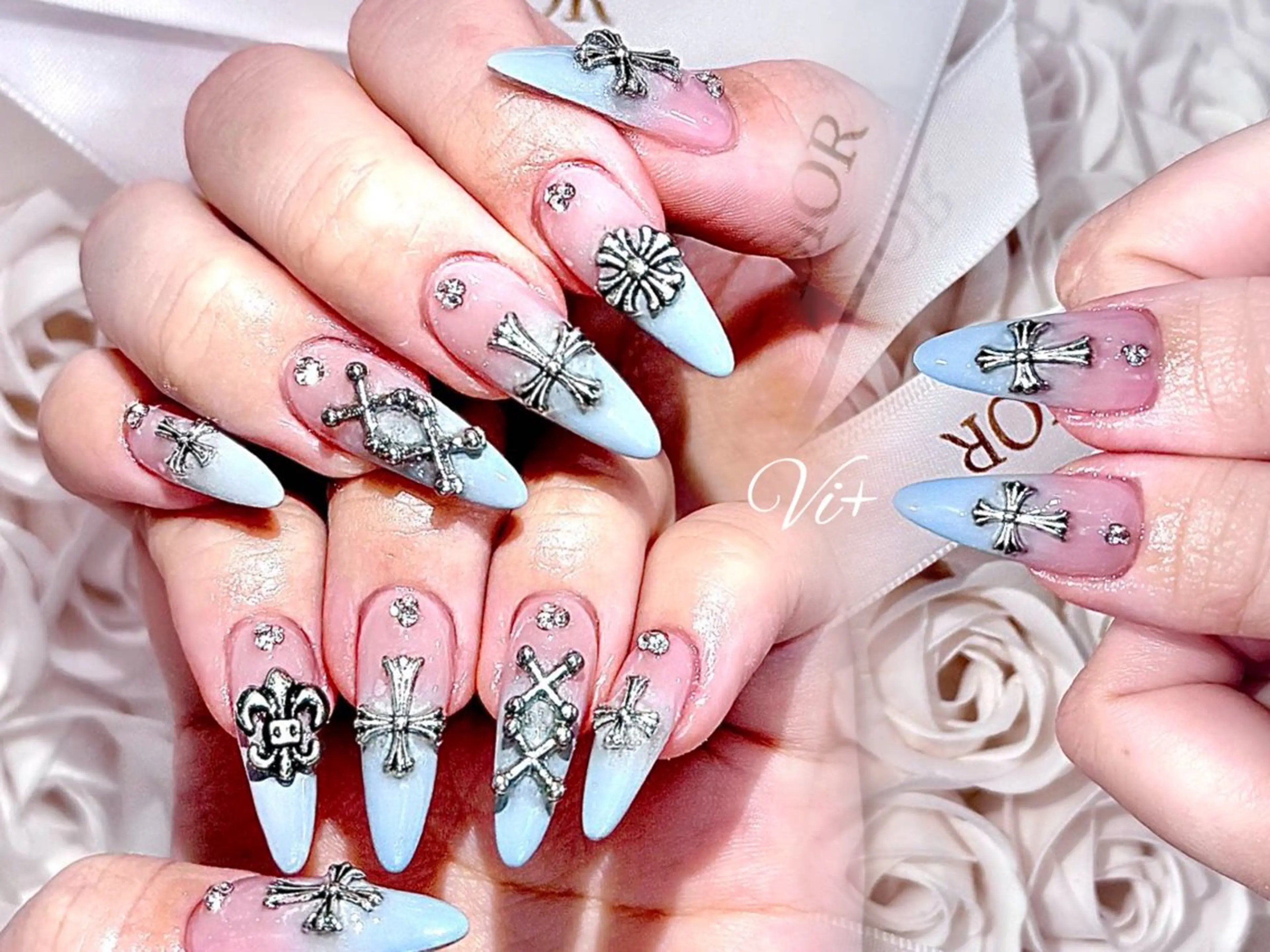 ネイル ハンドネイル ✨Nailsalon Vi+✨のネイルデザイン