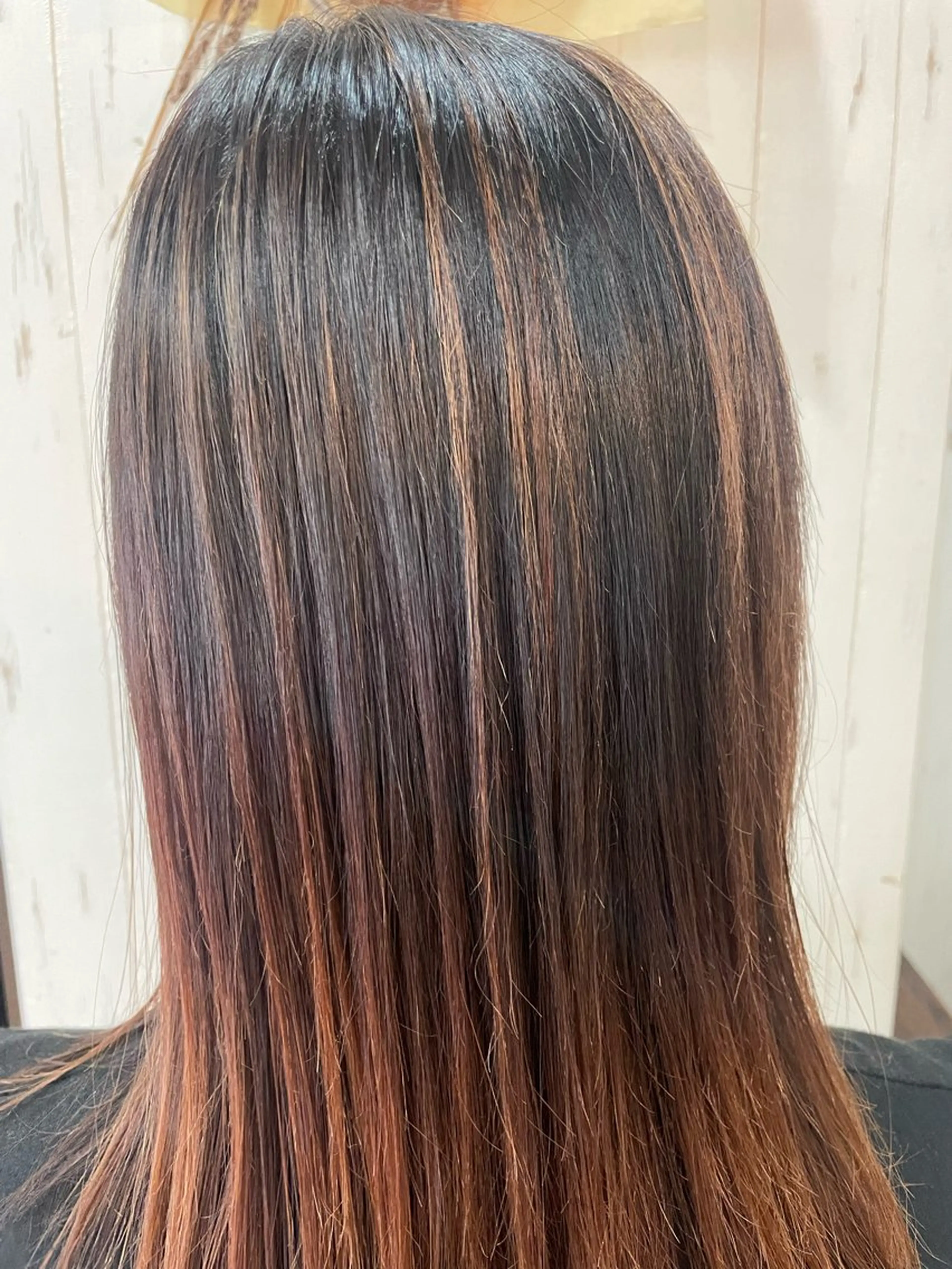 ミディアム 縮毛矯正 瀬戸 弘暉のヘアスタイル