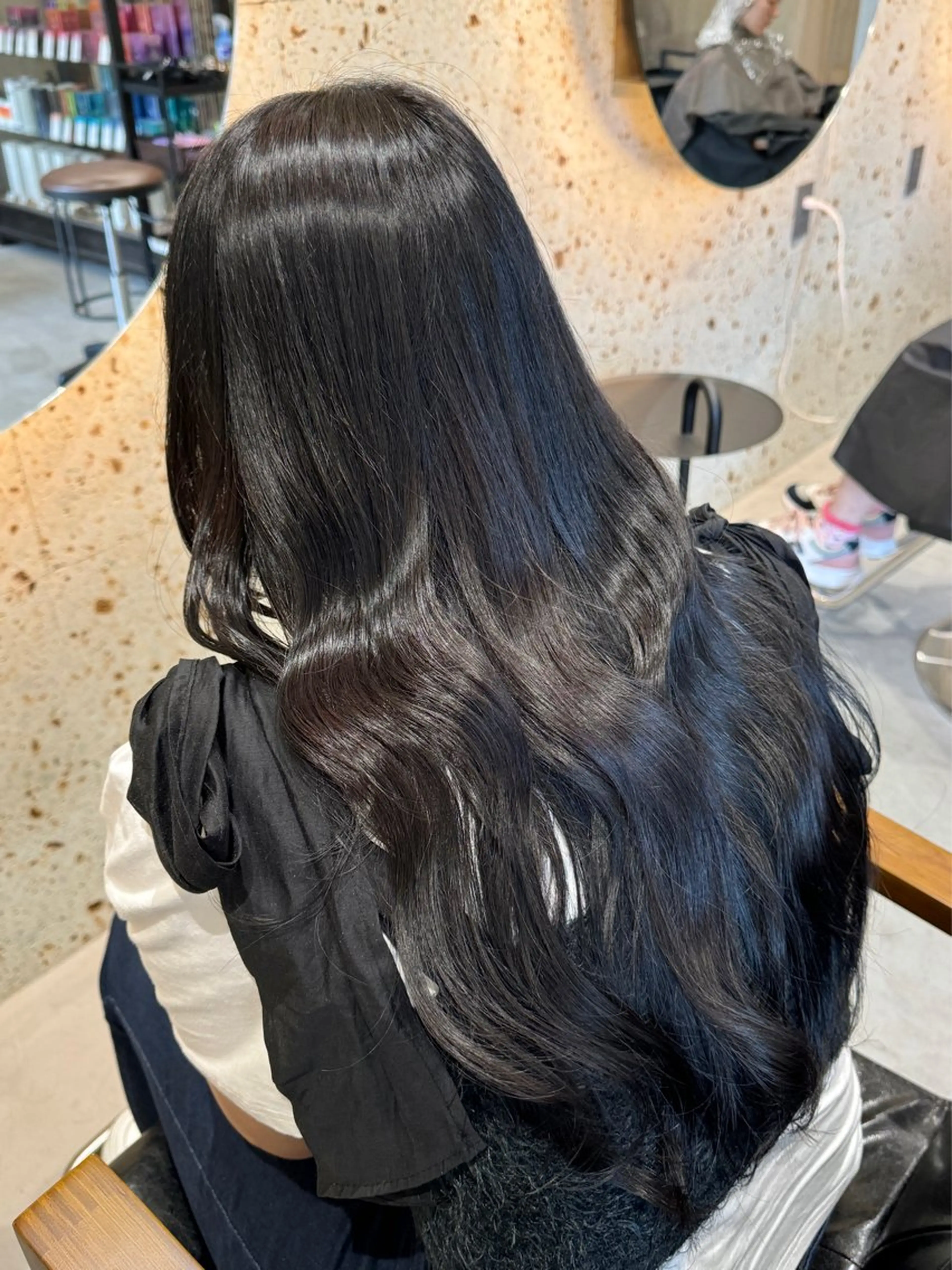 セミロング カラー 黒髪 ヘアカラー トリートメント Tim【ティム】所属・ヘアセット大募集 ˗ˋˏairiˎˊ˗のヘアスタイル