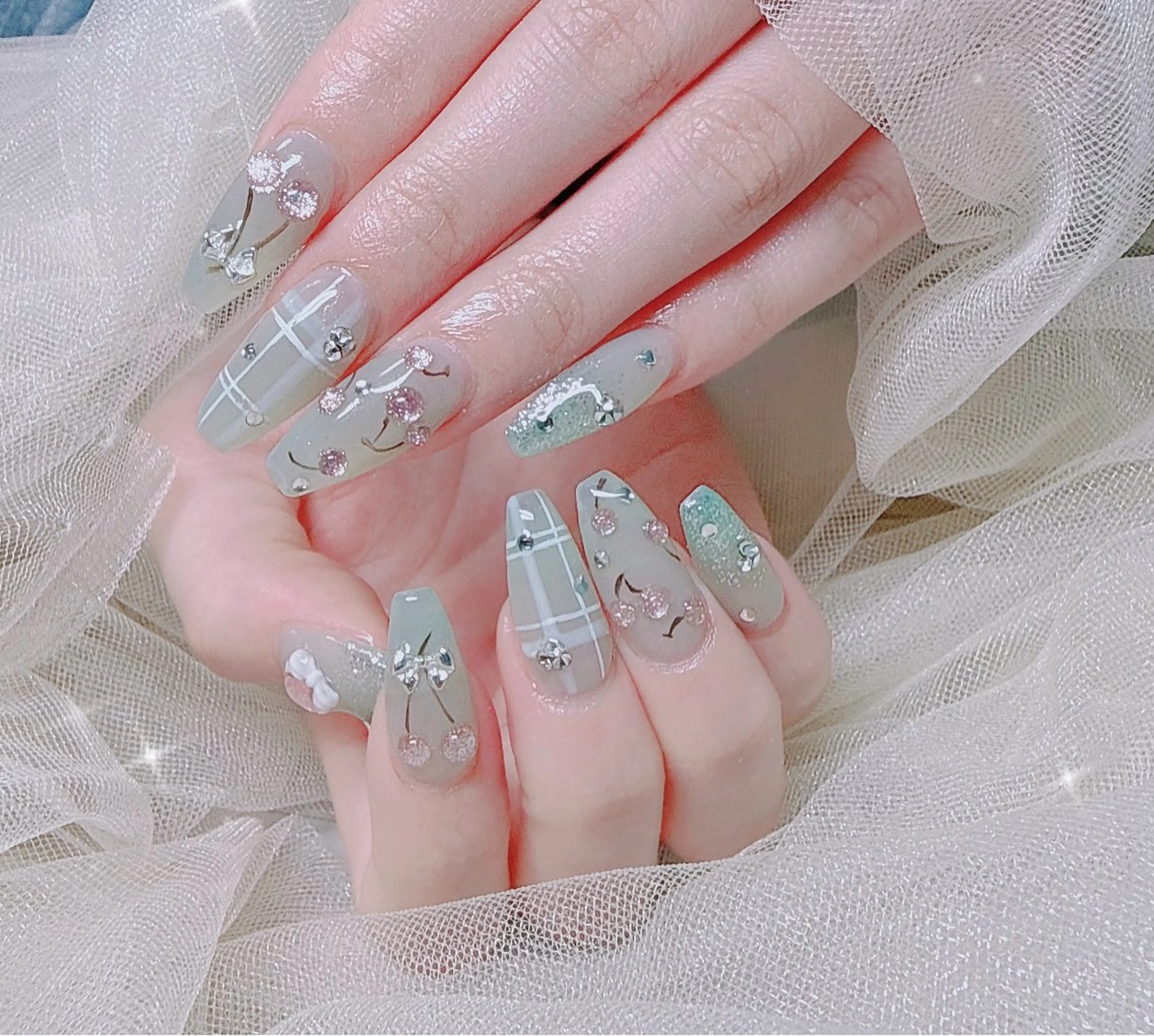ネイル Meik Nail Salon所属・NaNa🎀 nailのネイルデザイン