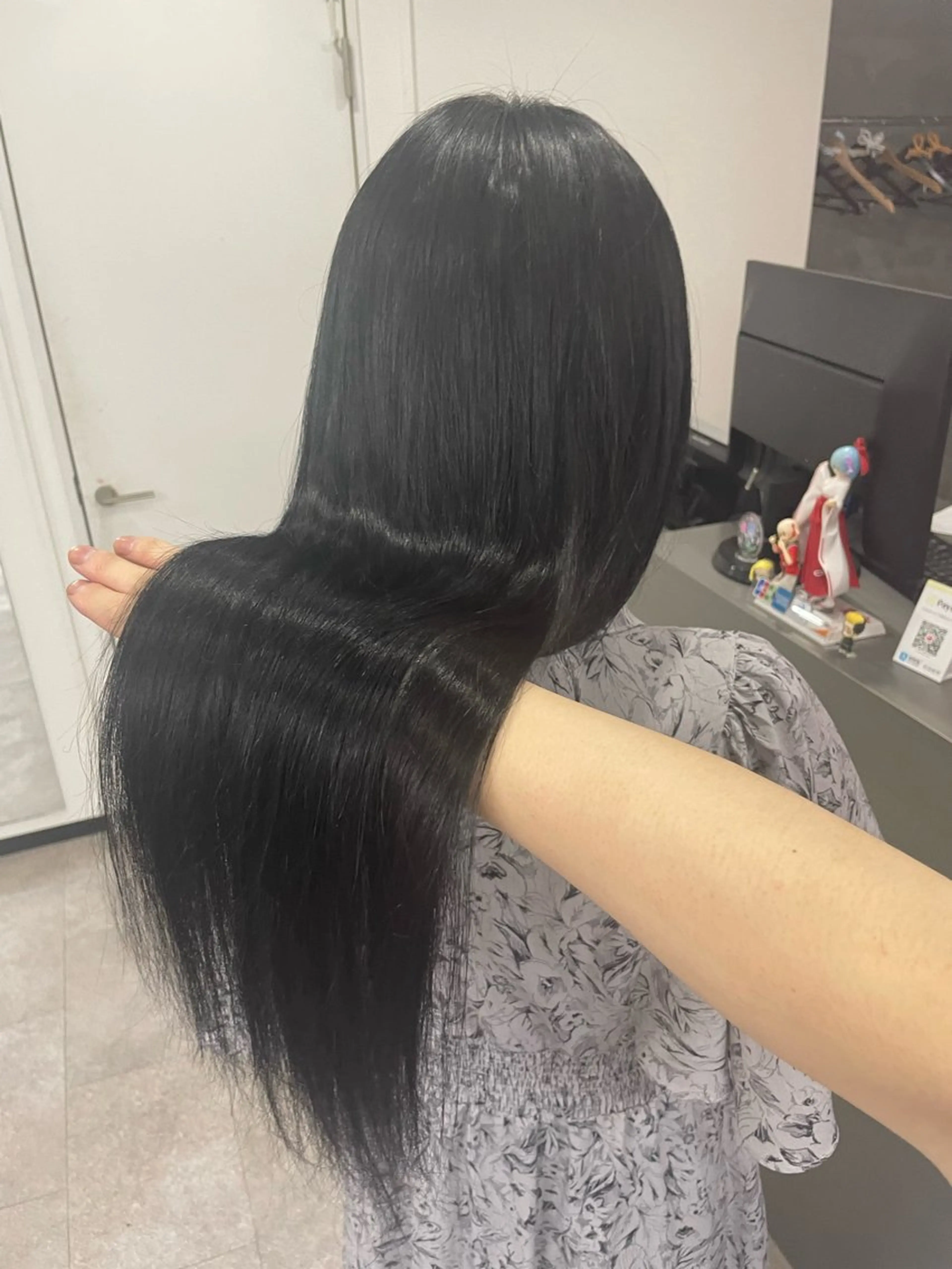 ロング ハイトーンエクステ 🎩カズキ🎩のヘアスタイル