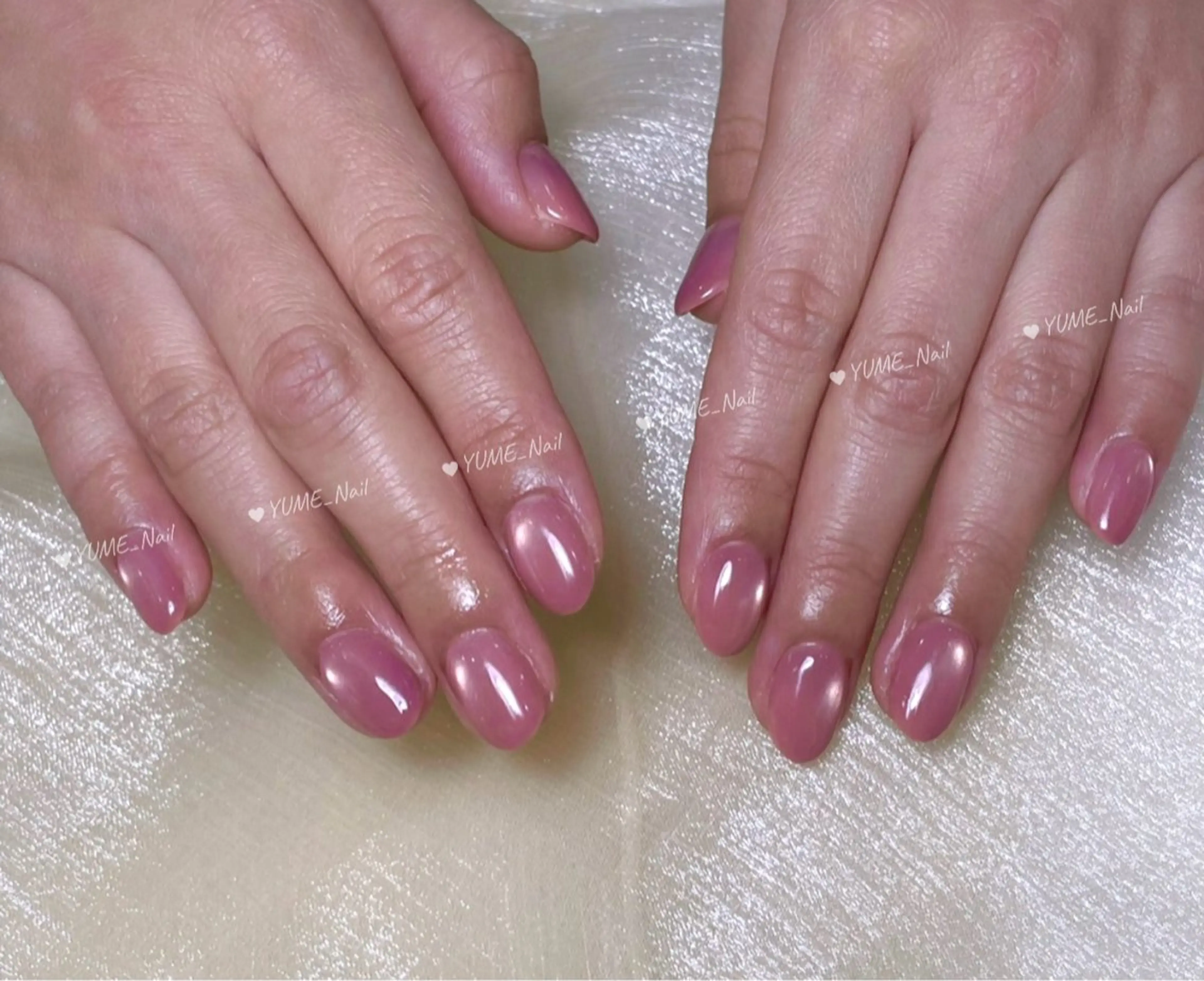 ミディアム トウイ nailのネイルデザイン