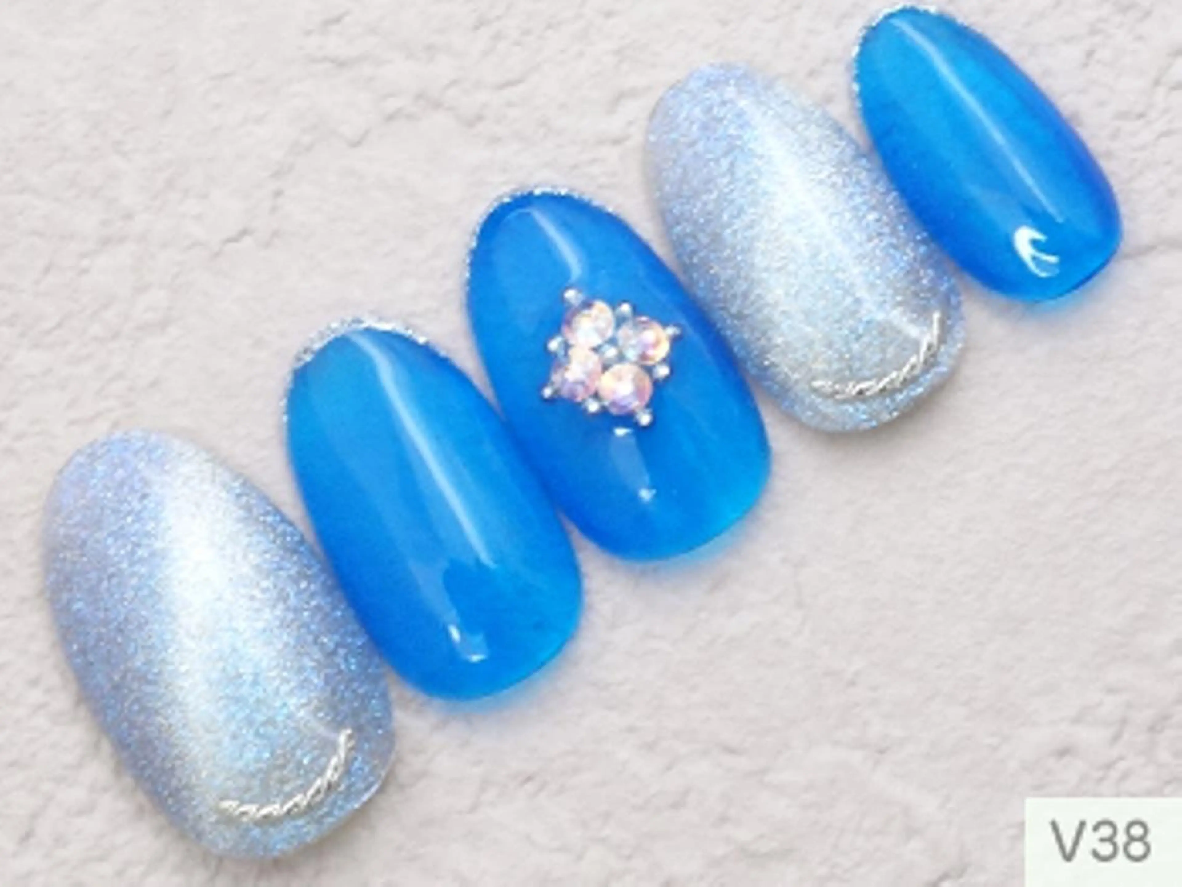 ネイル アートネイル ジェルネイル マグネットネイル ネイル nanのネイルデザイン