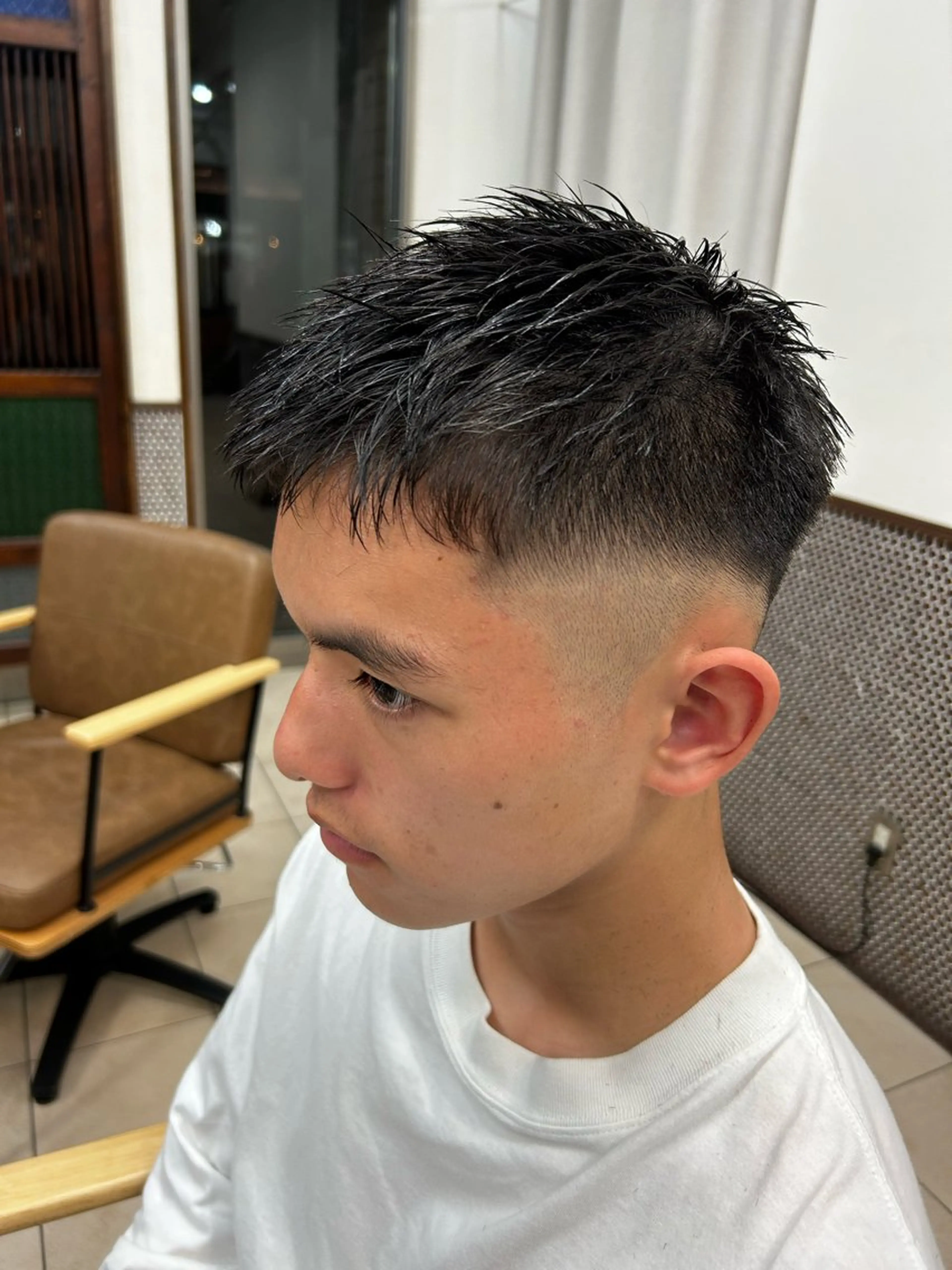 骨格似合わせメンズカット＋眉カットの写真