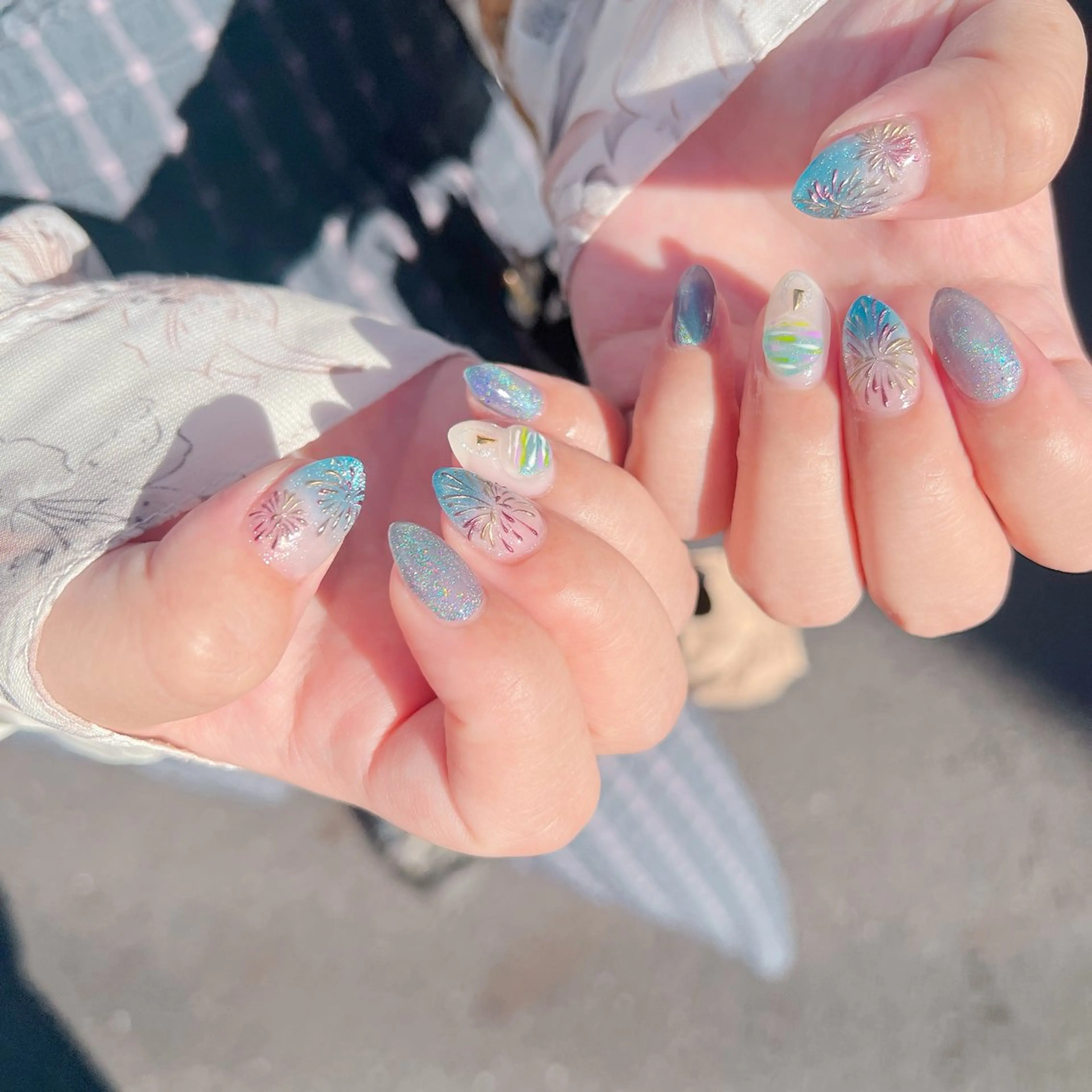 ネイル Emi lyのネイルデザイン