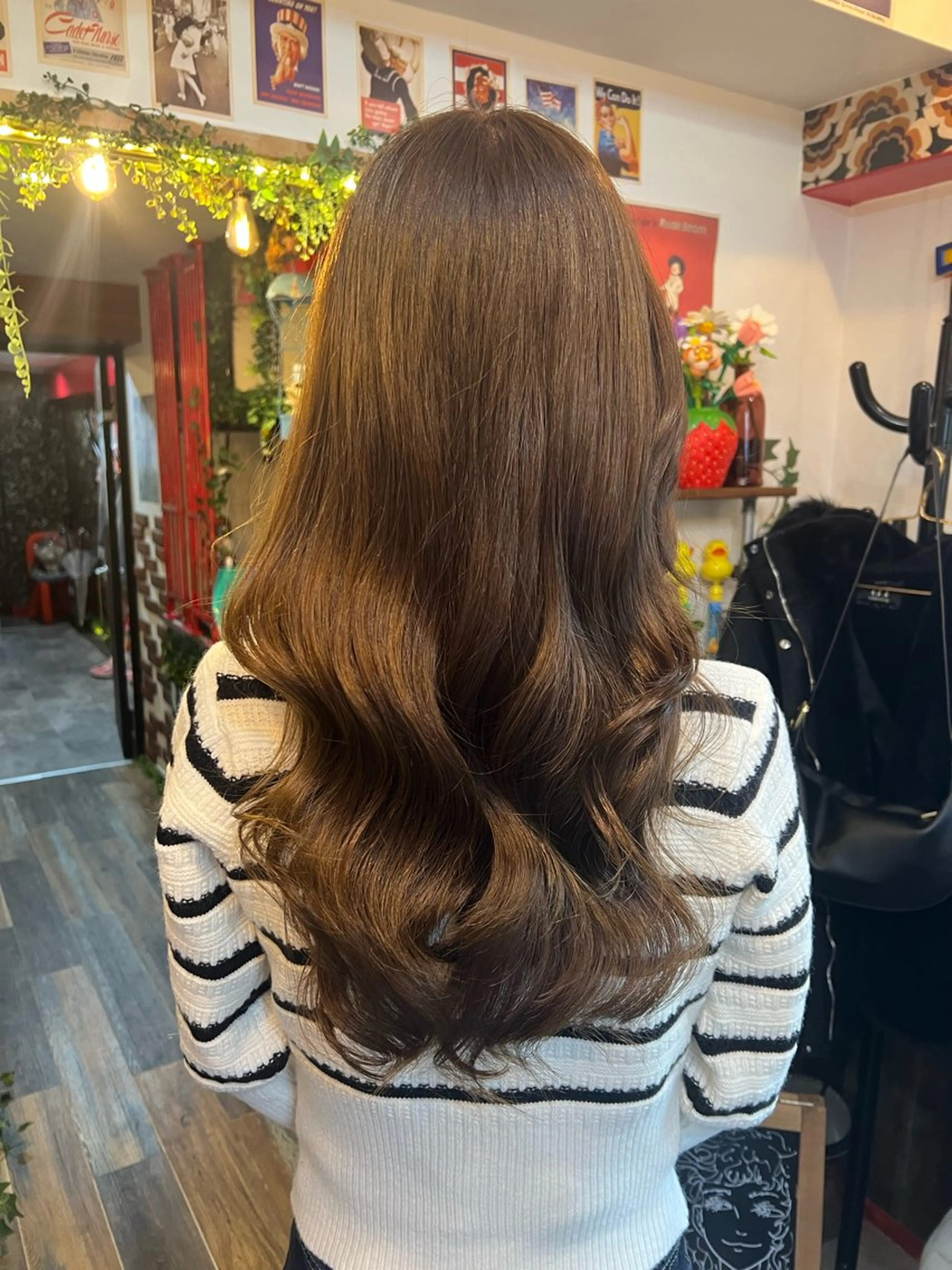 ロング カラー ベージュカラー 透明感カラー オリーブベージュ ヘアカラー トリートメント カラーパティシエ facce🌼ikoのヘアスタイル