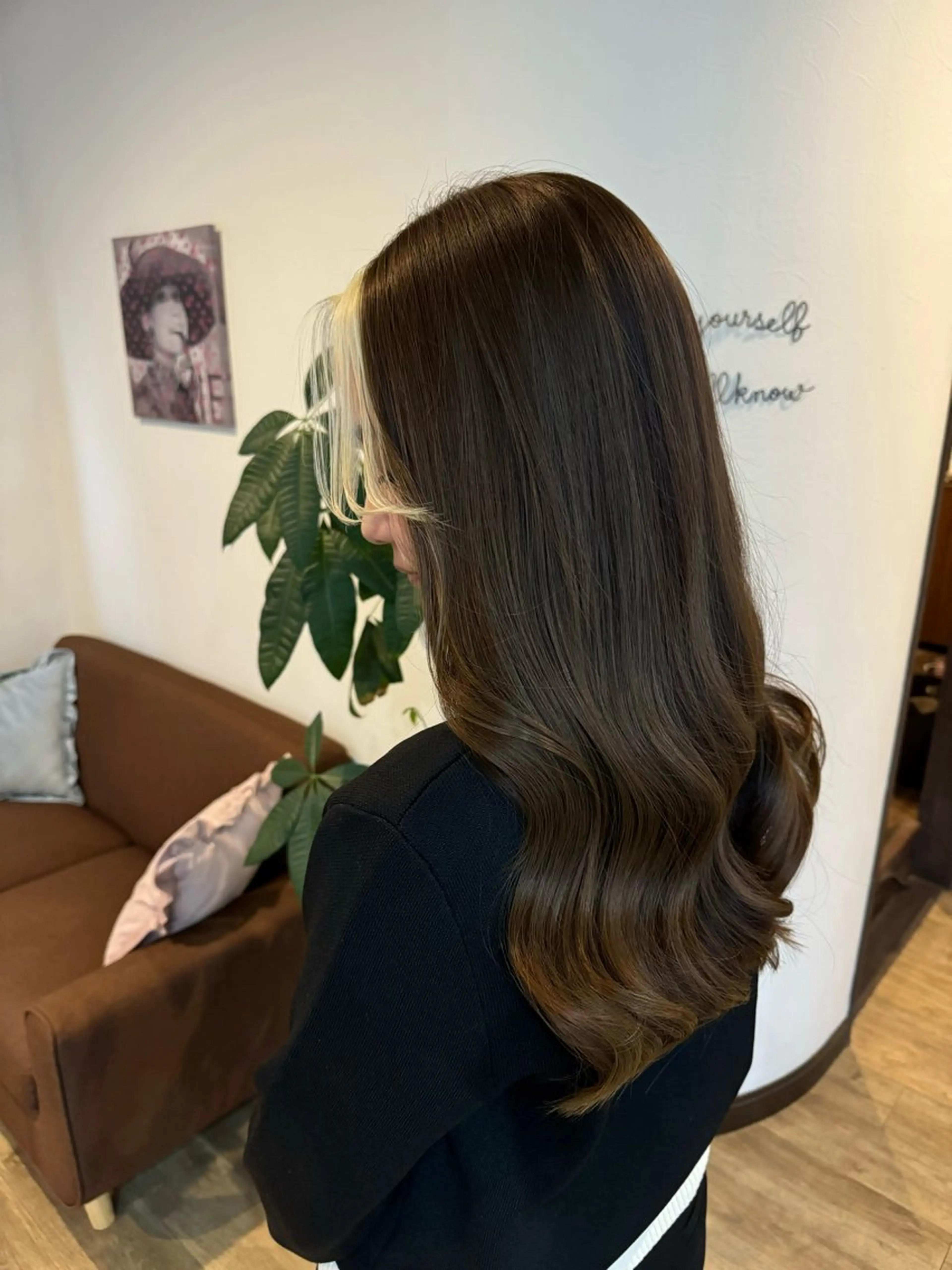 ロング カラー ミストバング  フェイスフレーミング acero + hair&eyelash 幸手店【アチェロ】所属・ハイライトハイトーン 💖MOMOKAのヘアスタイル