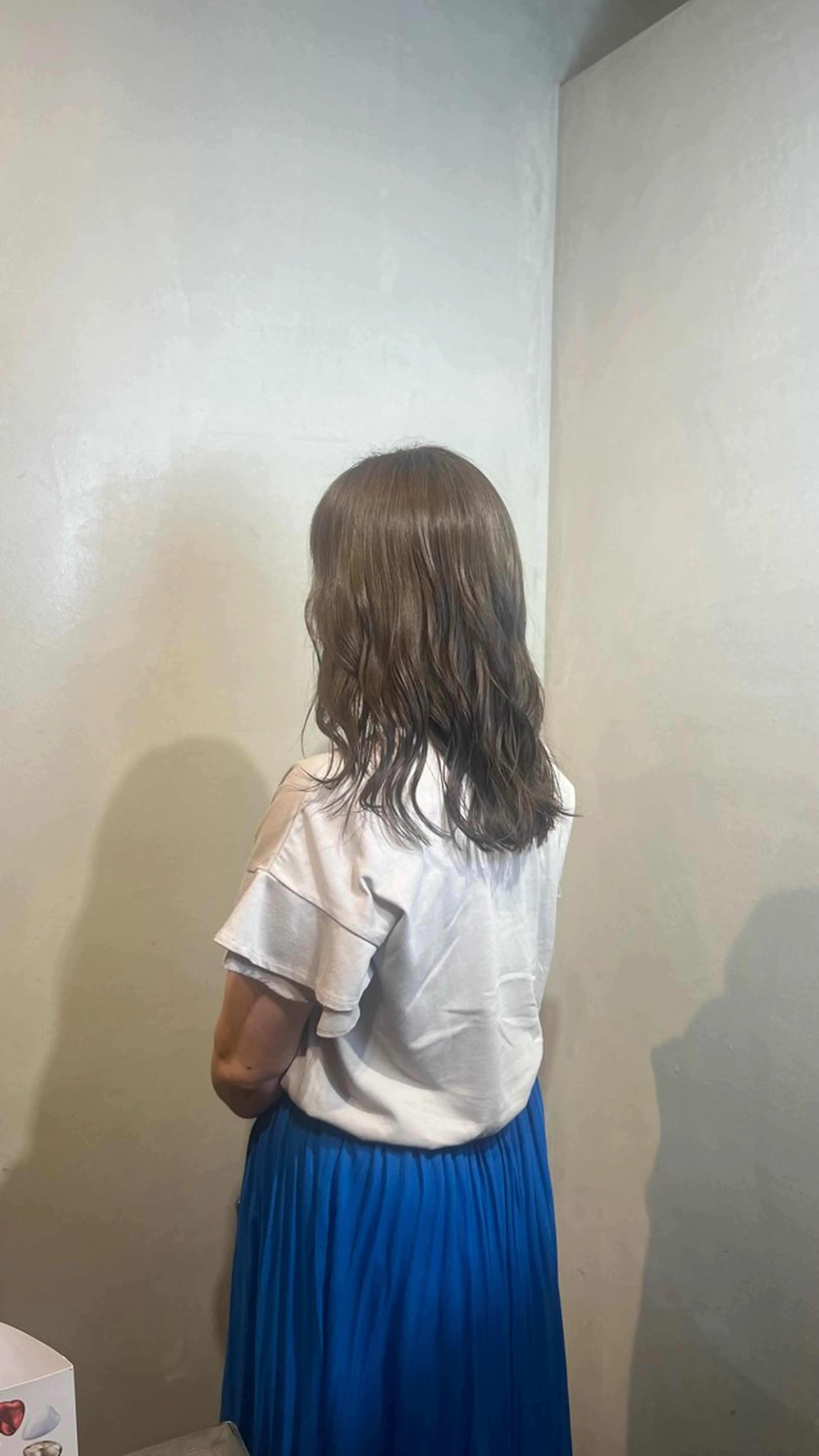 カラー kana /アシスタント/四条のヘアスタイル