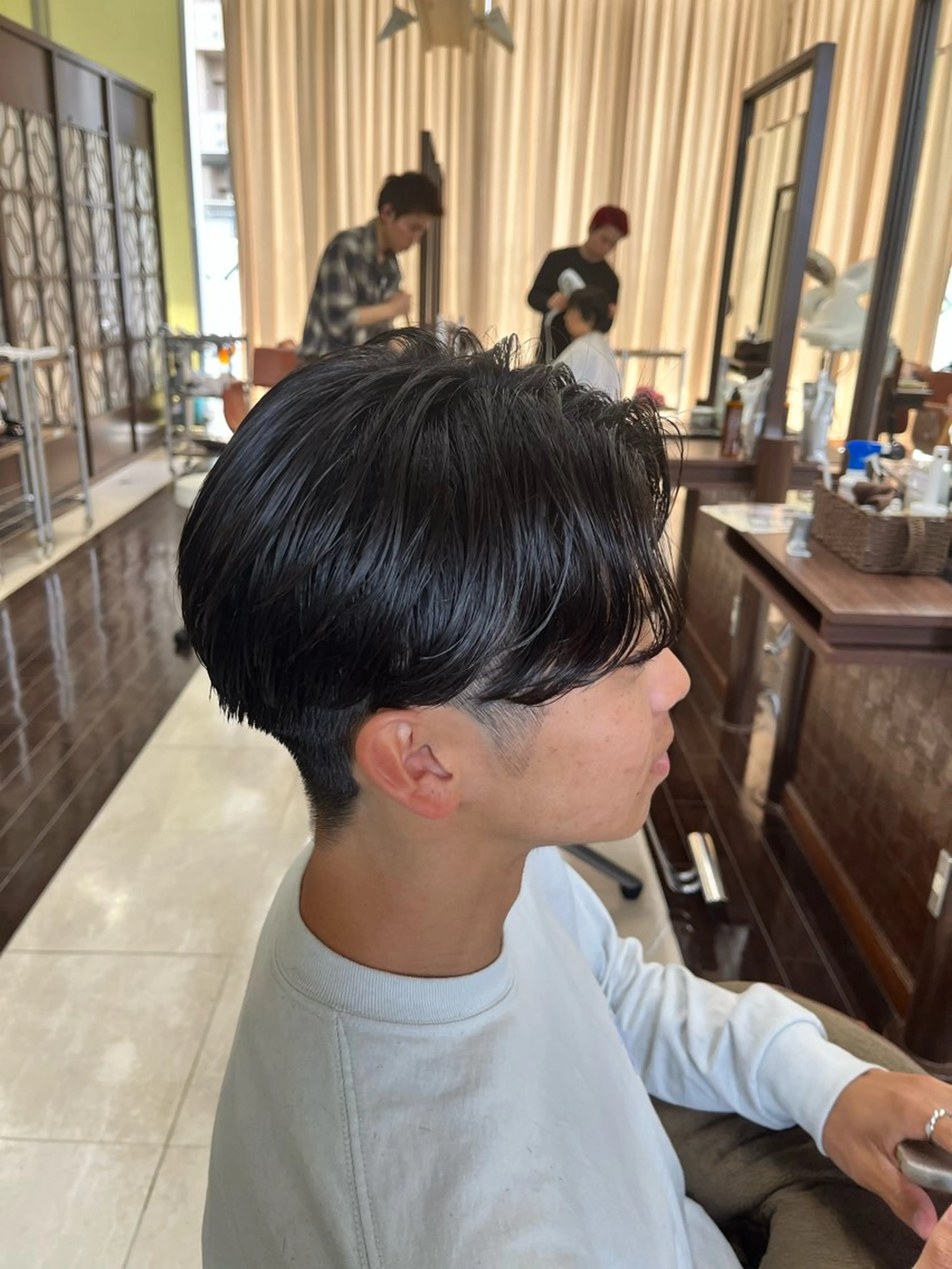 ショート パーマ メンズ センターパート メンズパーマ 刈り上げ ニュアンスパーマ AROH men's cut&men's perm 船橋店所属・🧊メンズ特化🧊 高木航希のヘアスタイル