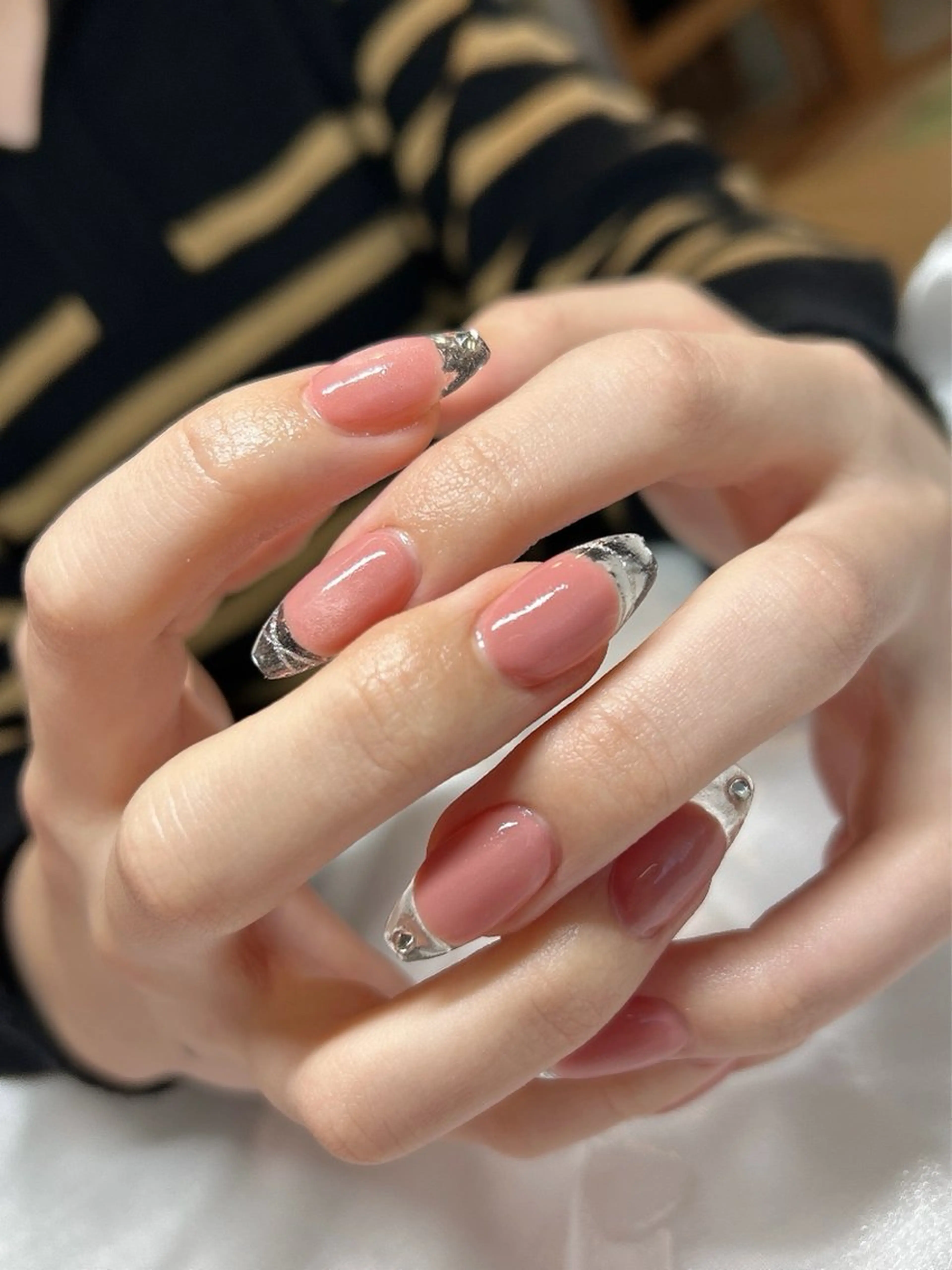 ネイル クリアネイル フレンチネイル 韓国ネイル ロングネイル マグネットネイル ハンドネイル takamin._.nail所属・オーダーメイド専門 takamiのネイルデザイン