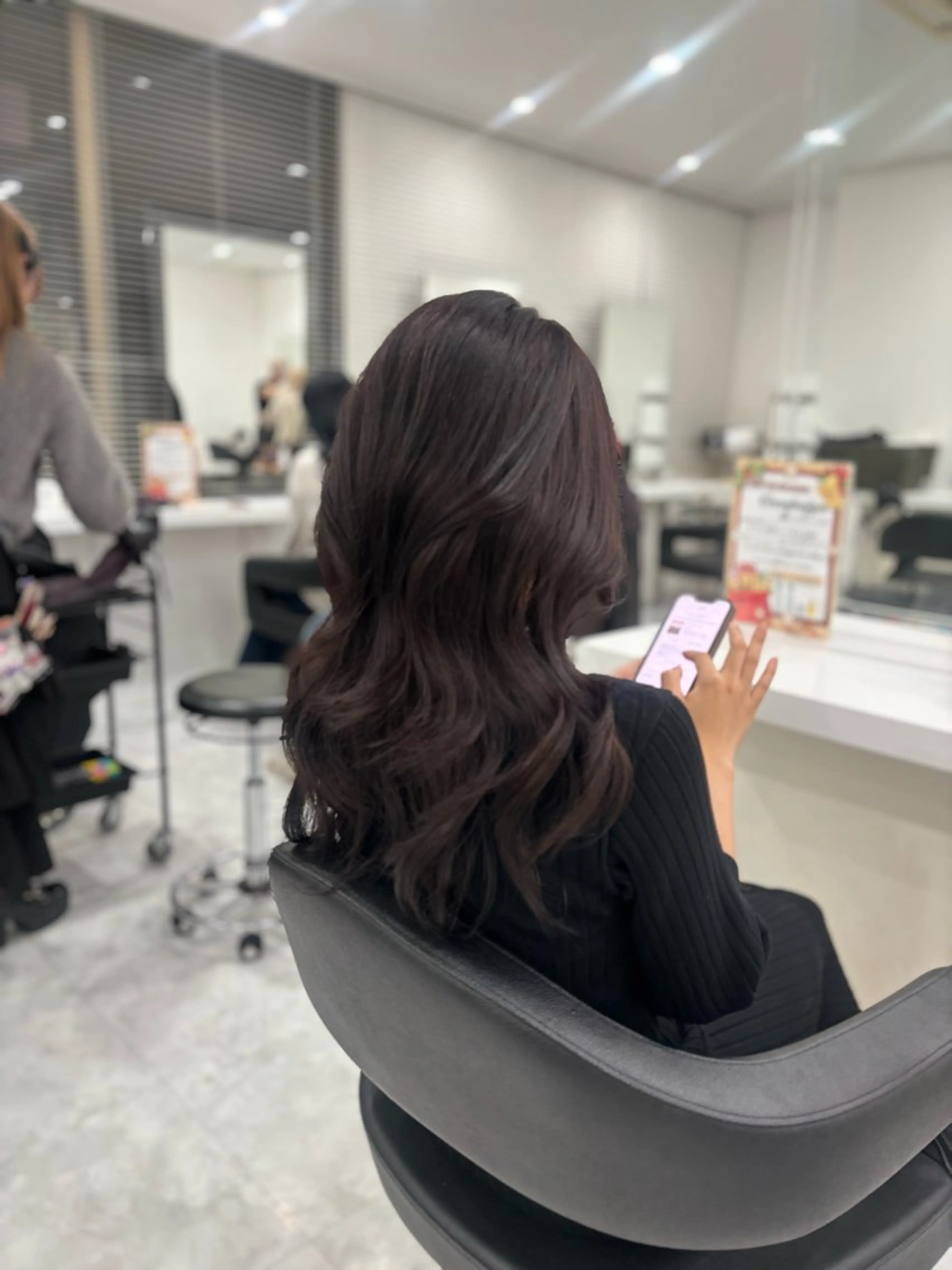 ロング まろっと艶感ブラウン ベージュ🤍まなかのヘアスタイル