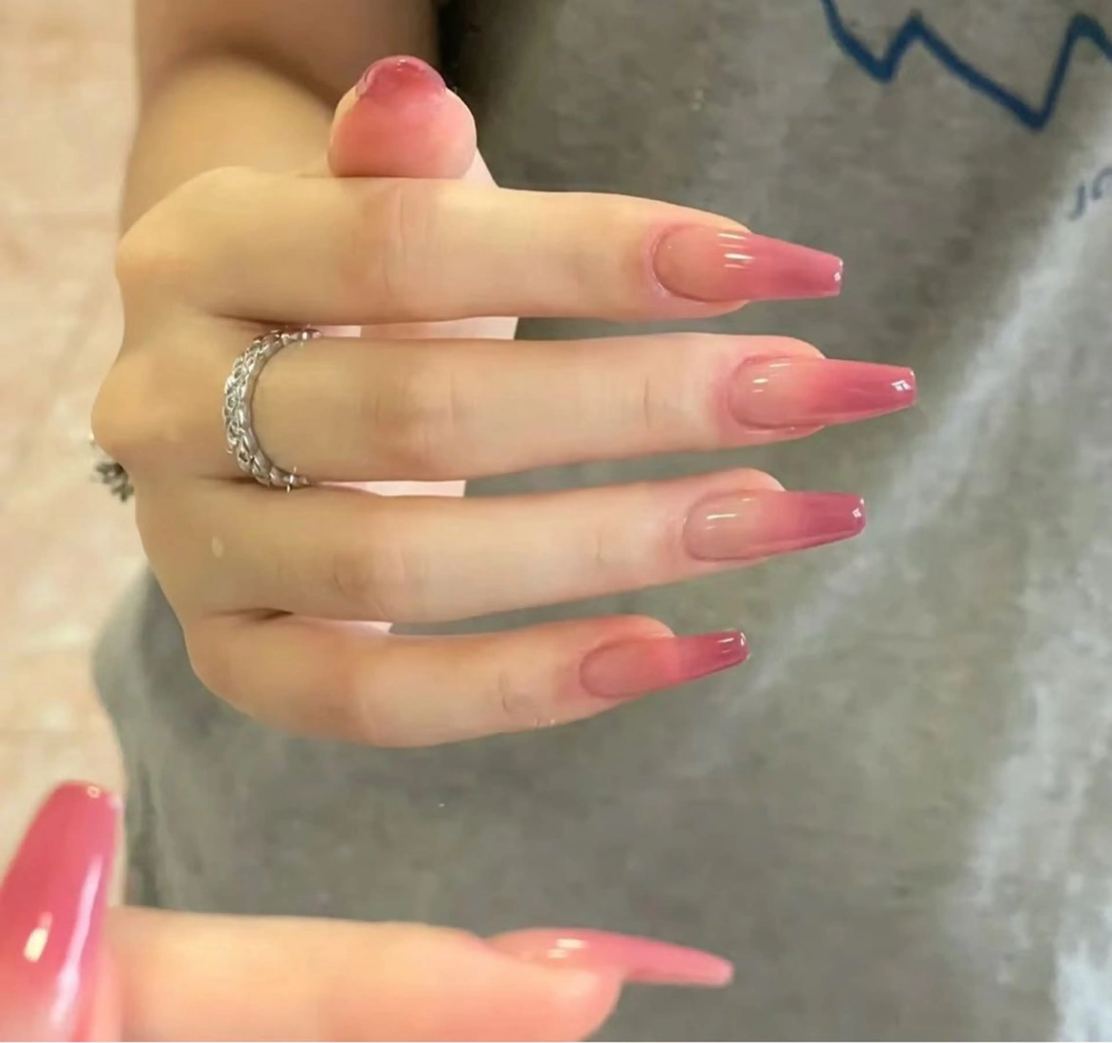 ネイル Sensy ネイル スタジオのネイルデザイン