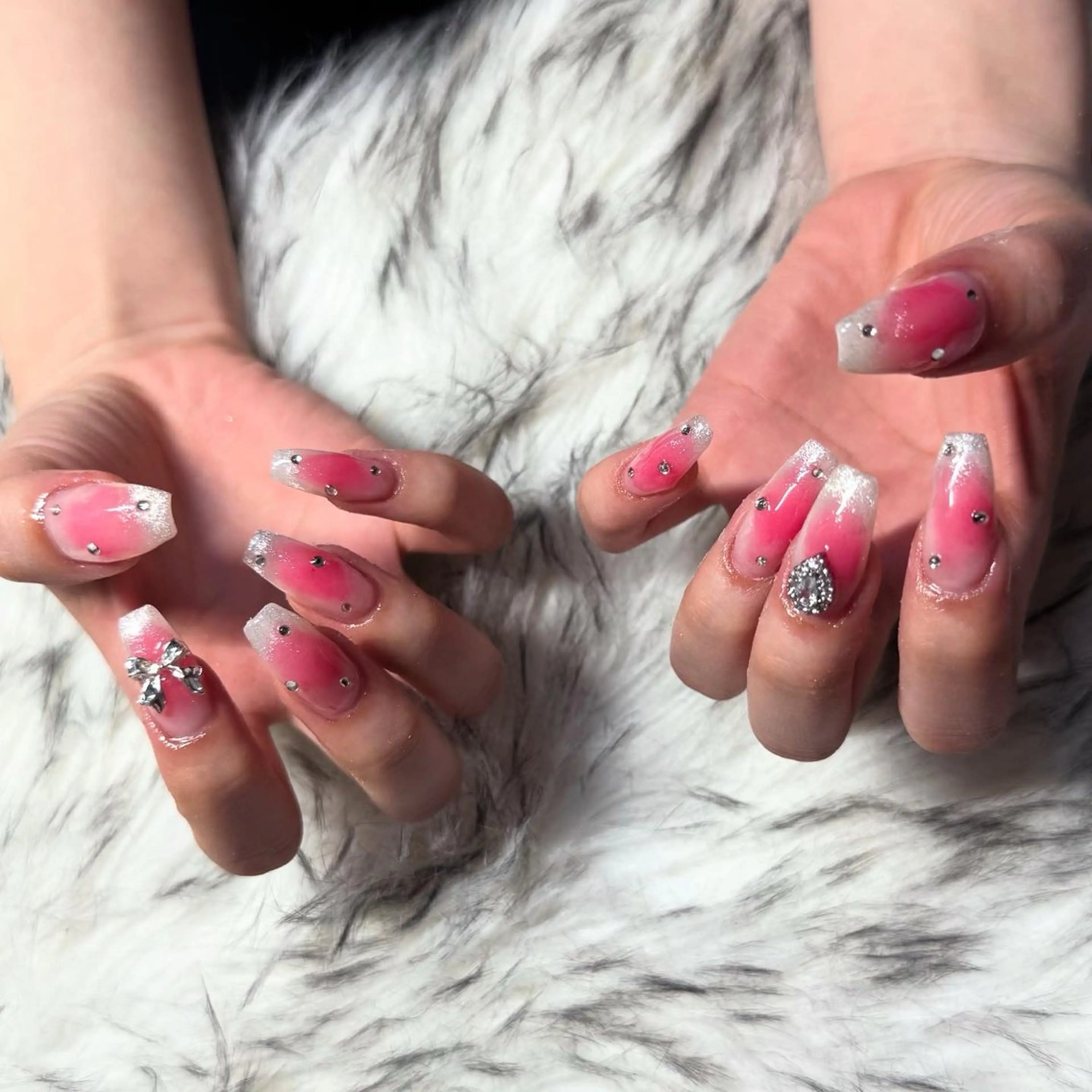 ロング ハンドネイル mao .のネイルデザイン