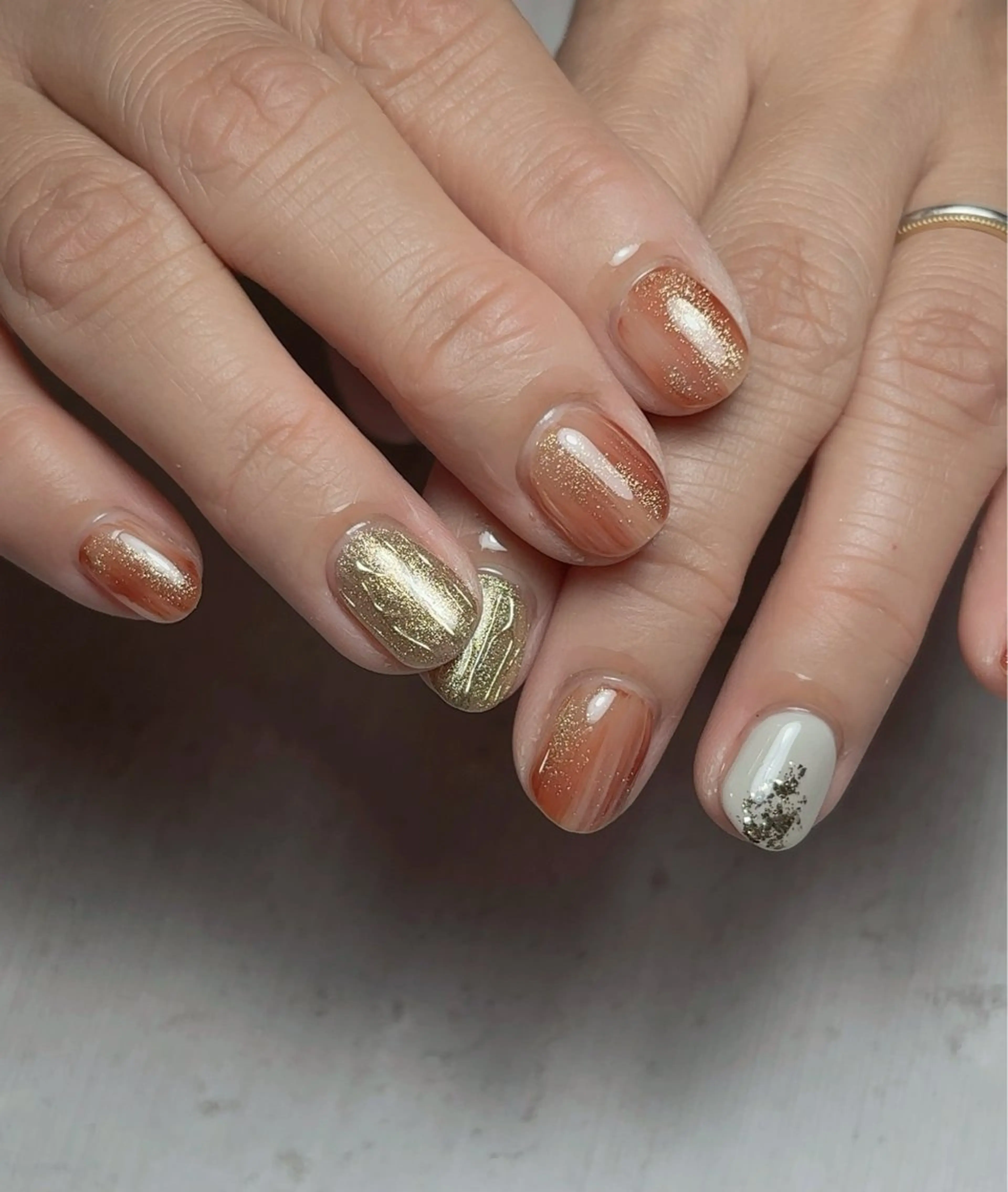 ネイル ハンドネイル ella nail AIのネイルデザイン