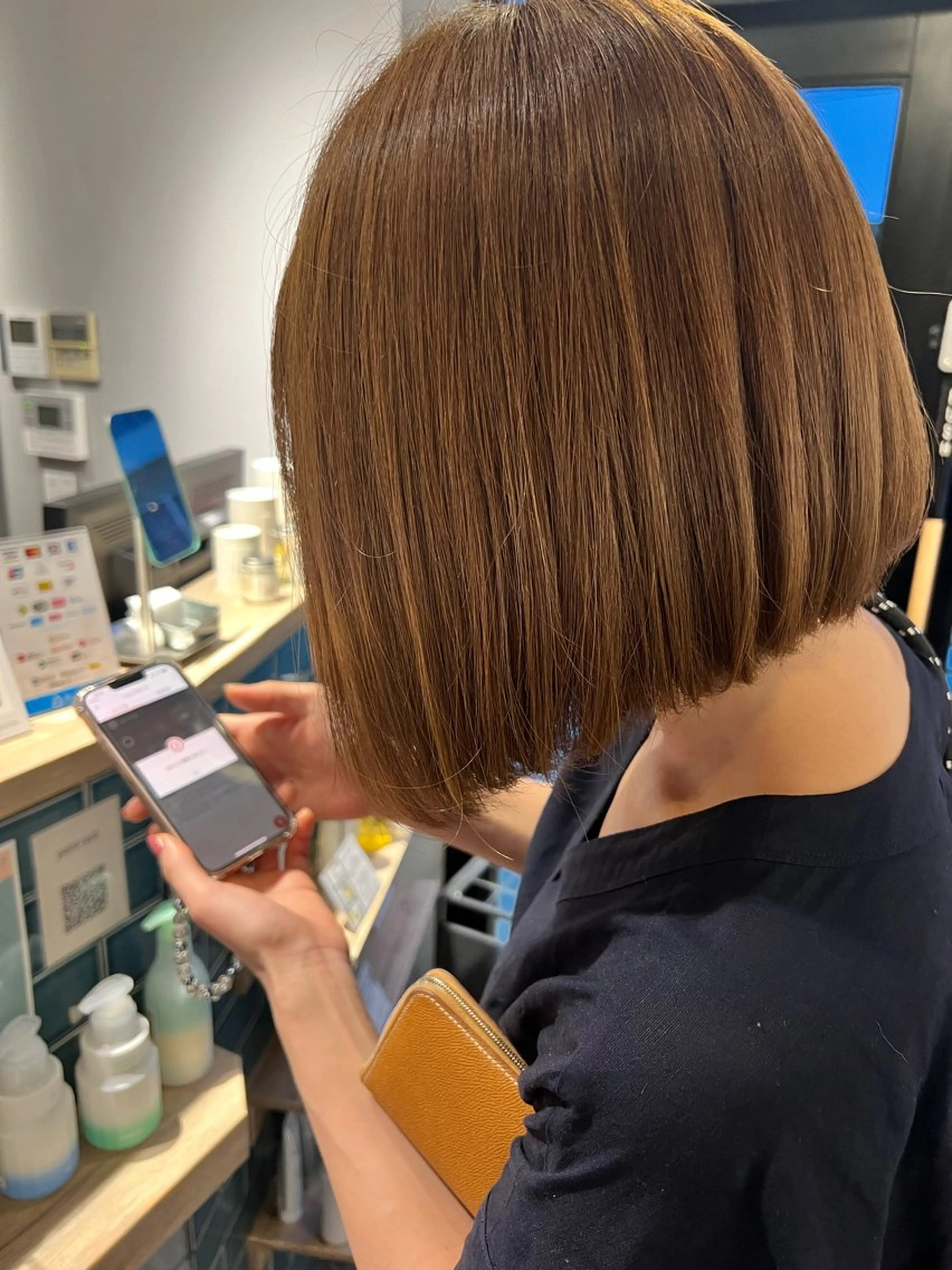 ミディアム カラー ブリーチ イルミナカラー 髪質改善 縮毛矯正 カット ヘアカラー トリートメント OAK 中目黒のヘアスタイル