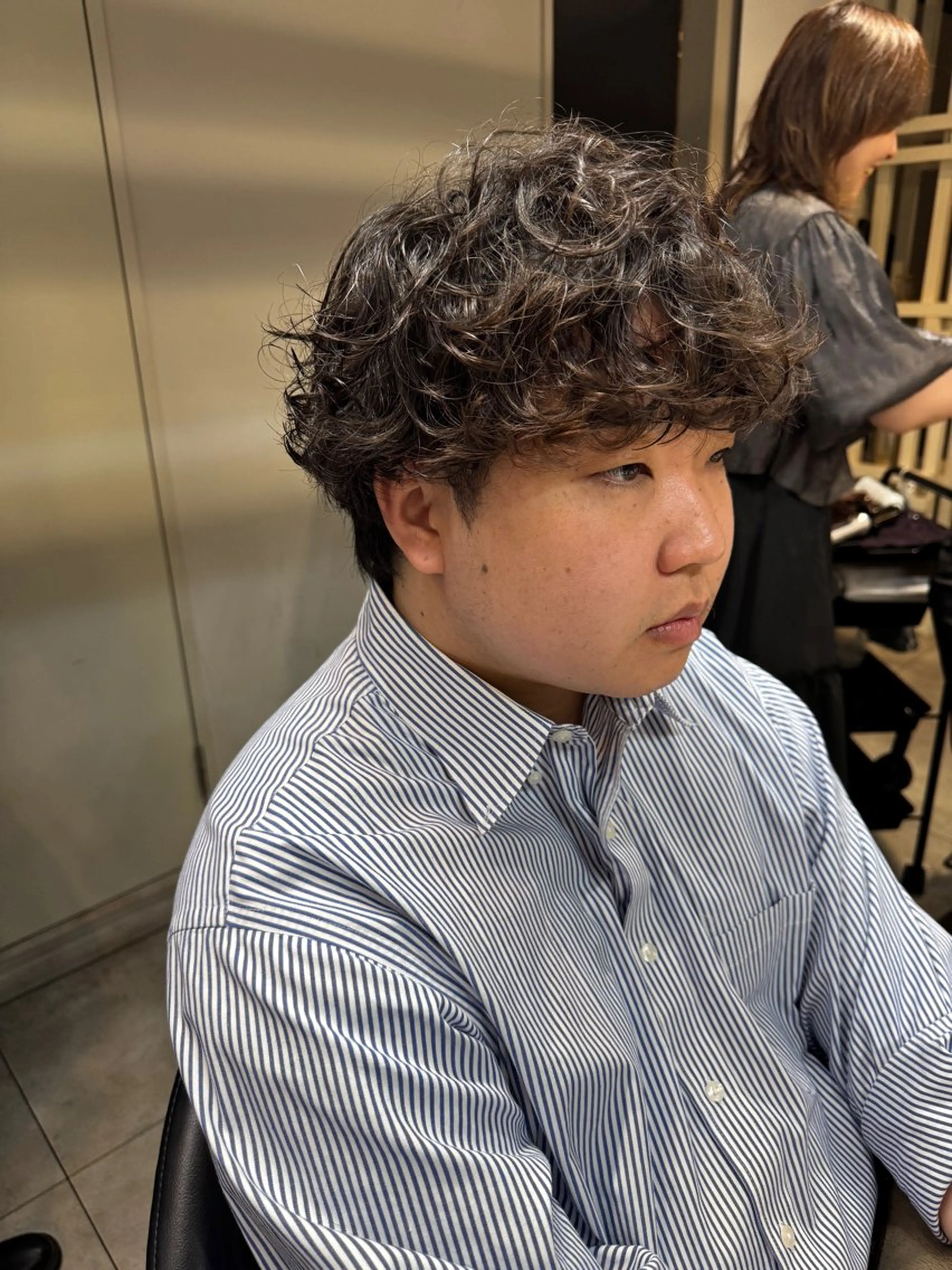 ミディアム パーマ メンズ ミディアムパーマ メンズパーマ ニュアンスパーマ カット パーマ トリートメント Dxxxx III所属・女性目線の大人 メンズ*Ayakaのヘアスタイル