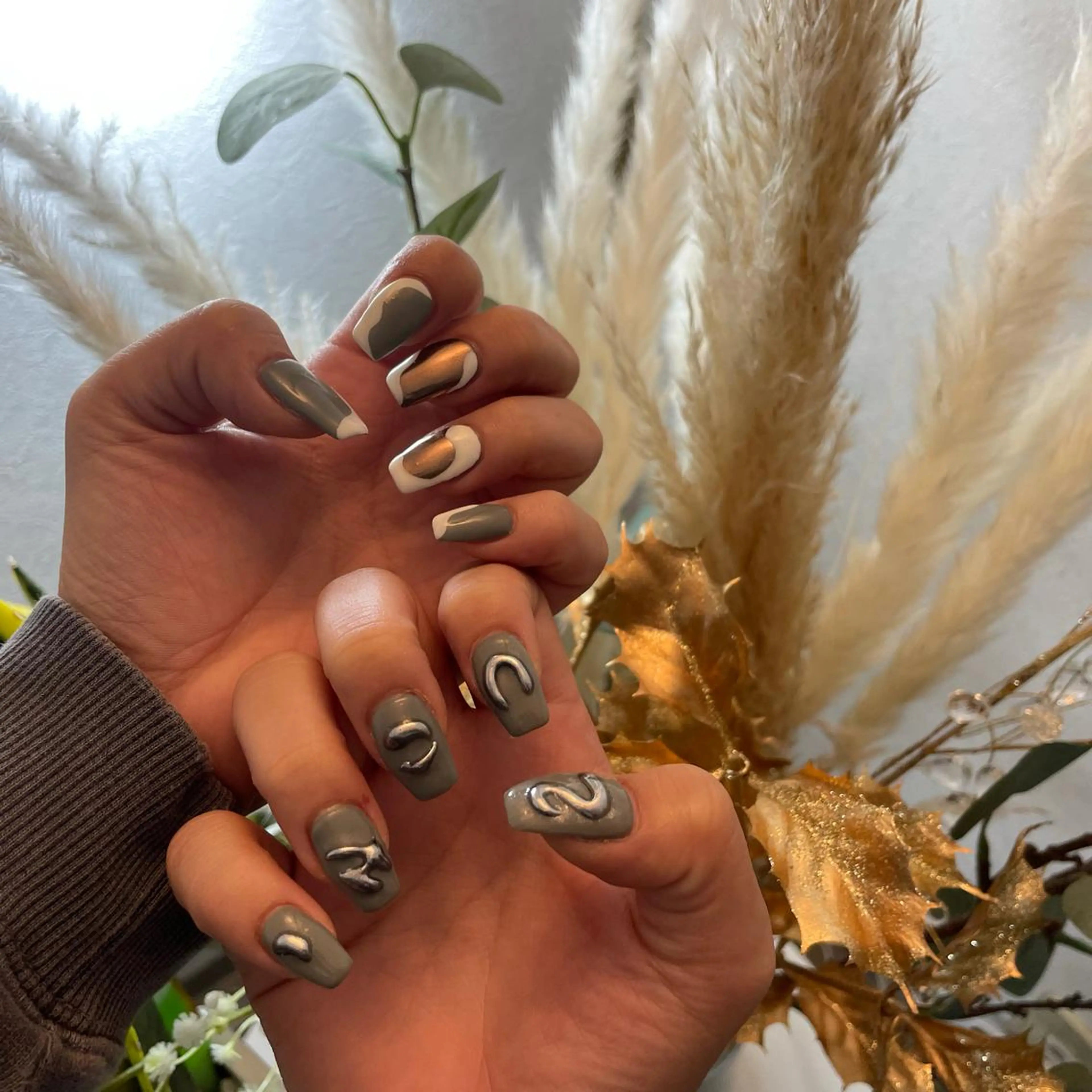 ネイル クリアネイル ぷっくりネイル ハンドネイル Aleum所属・Nail Salon Aleumのネイルデザイン