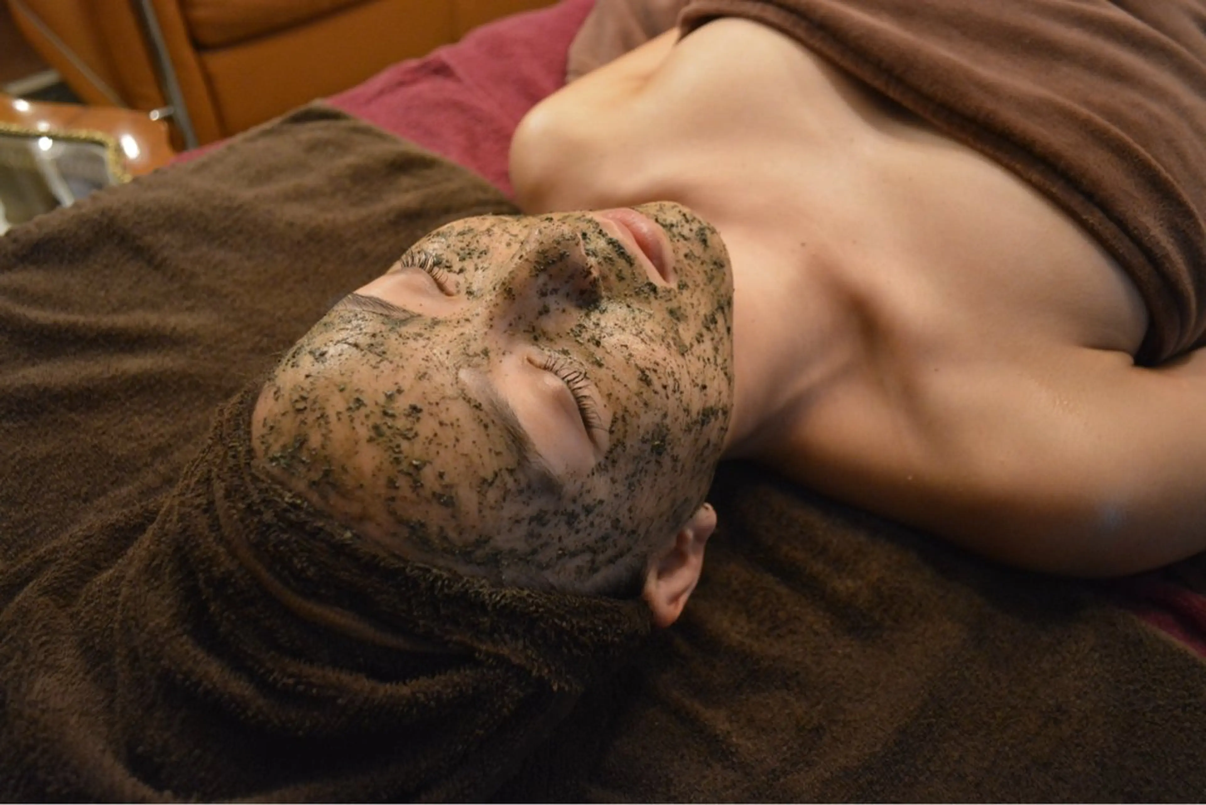 《お試し》剥けないハーブピーリング🌿【陶肌トリートメント】肌荒れ•ニキビ・毛穴・くすみが気になる方！！の写真