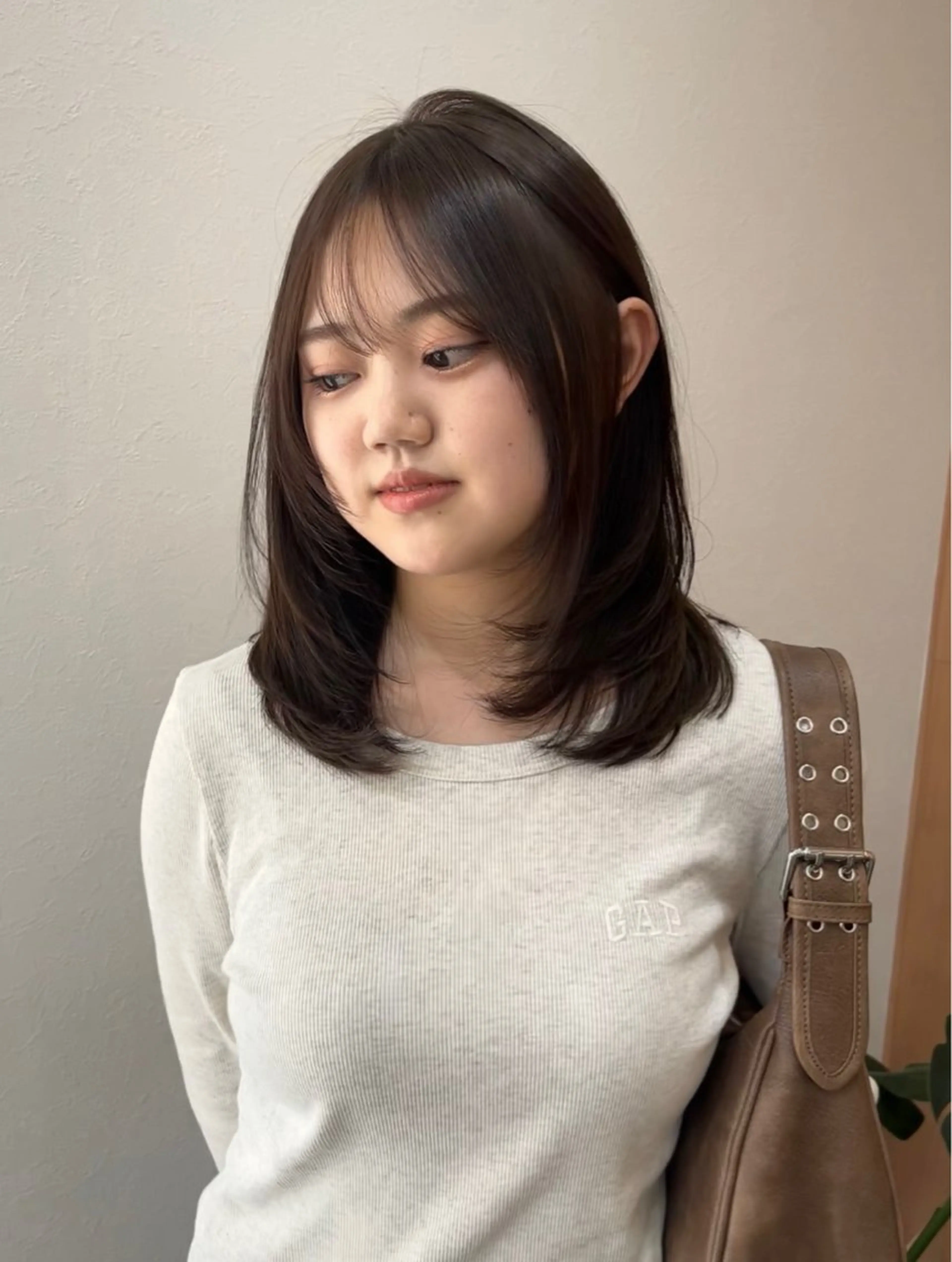 ミディアム カラー アッシュ ベージュカラー 駒場 まといのヘアスタイル