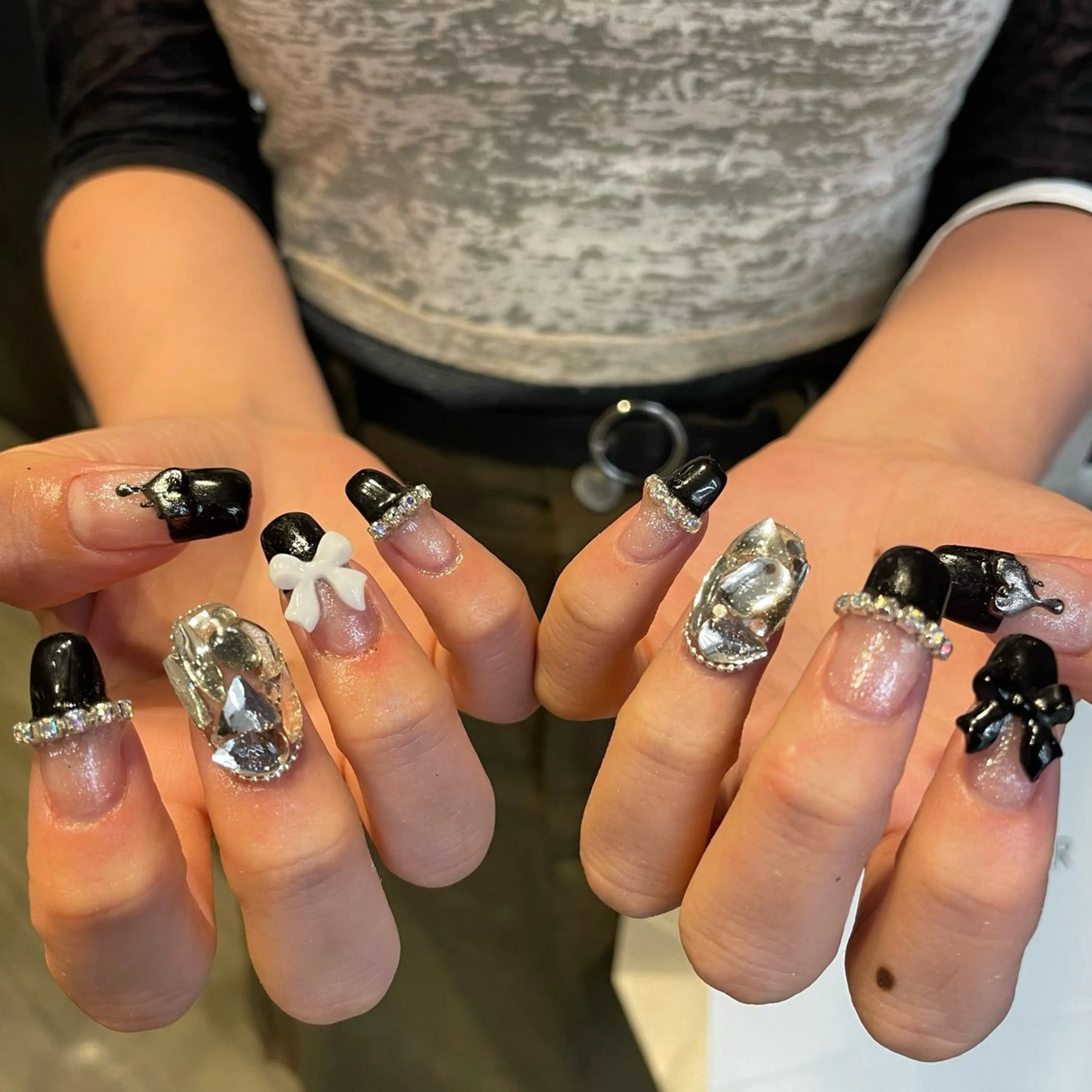 ネイル 🫧飛山琉桜/二条 ネイルアート/束感のマツエク・マツパデザイン