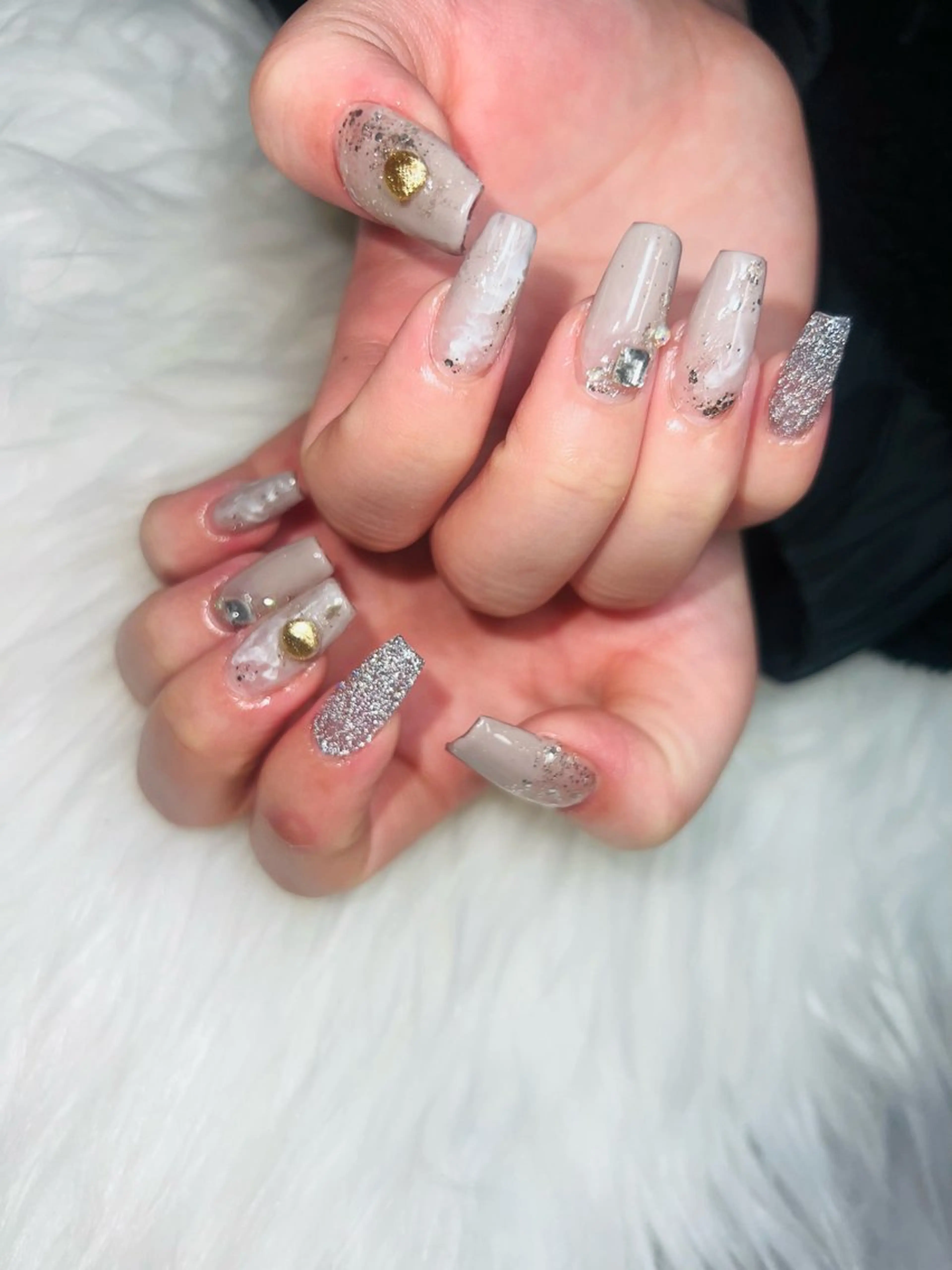 ネイル フラッシュネイル ニュアンスネイル Ruana Nailのネイルデザイン
