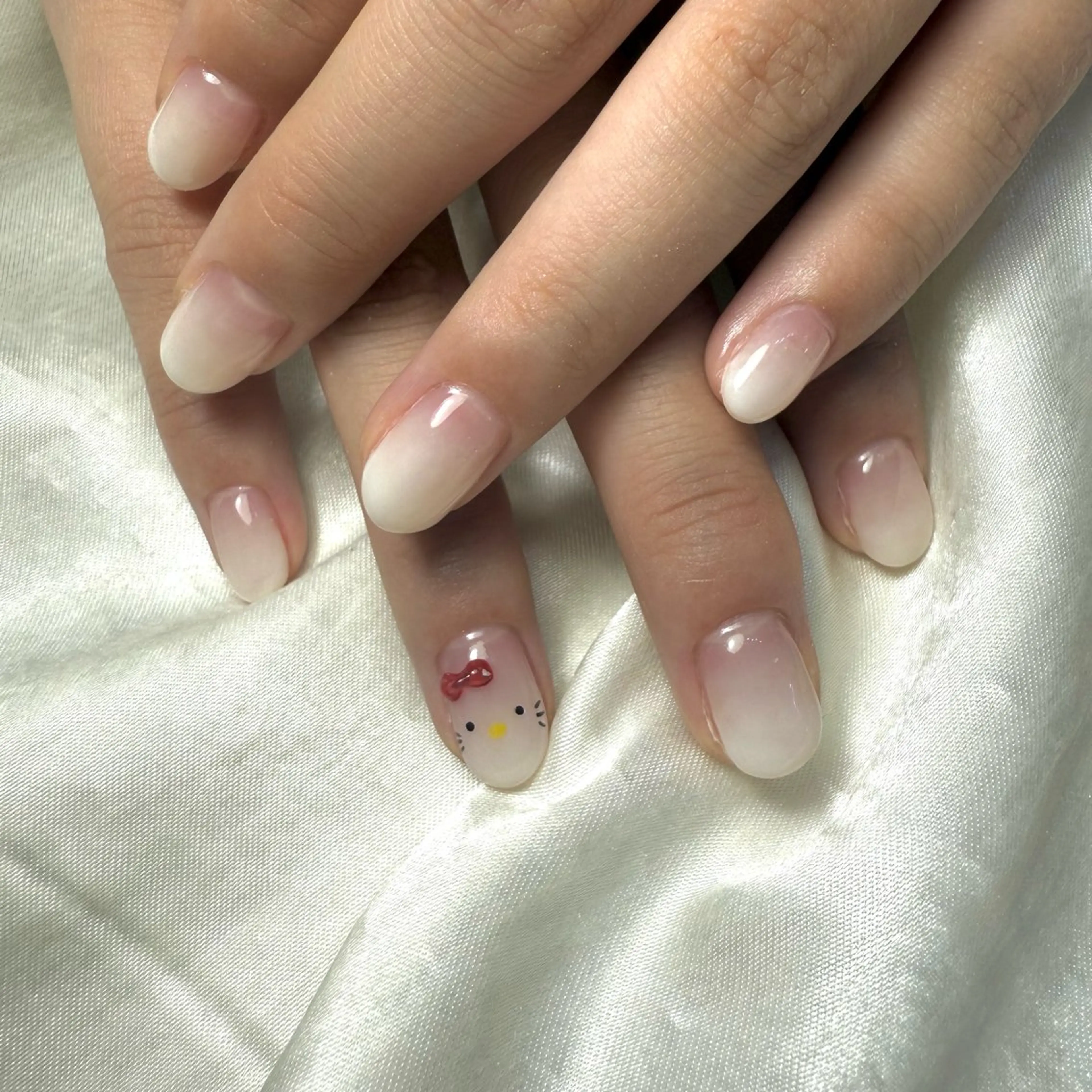 ネイル グラデーション ハンドネイル elche SHOKOのネイルデザイン