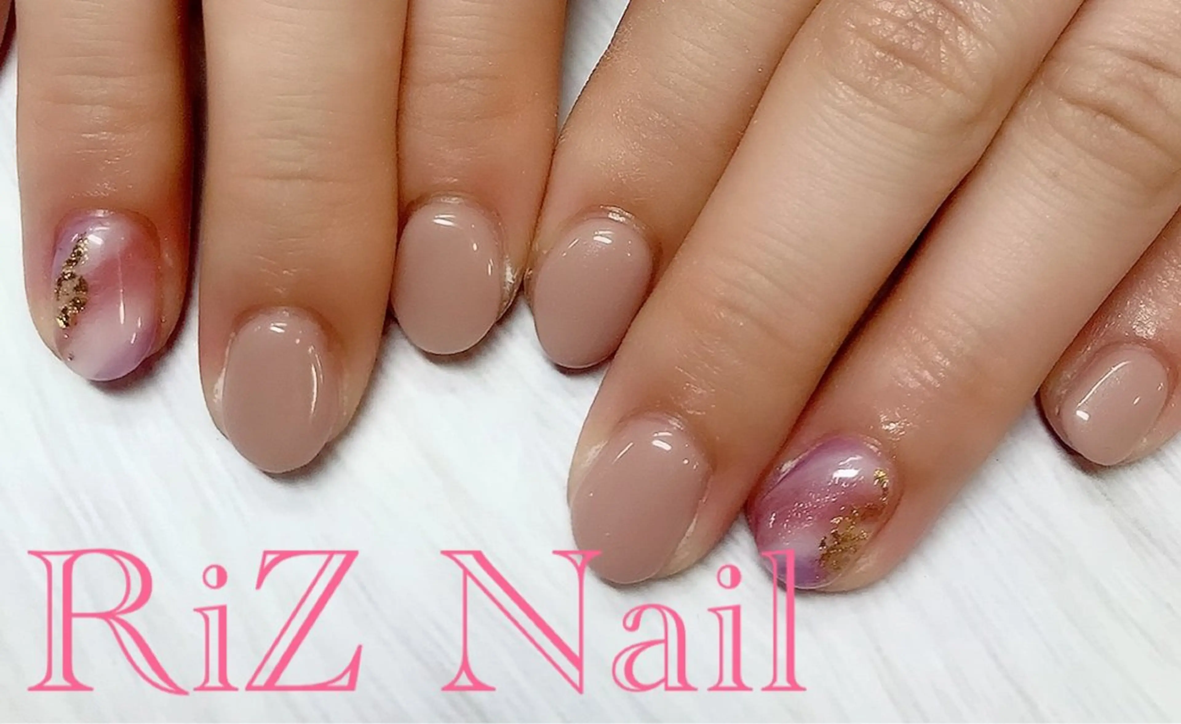 ネイル ニュアンスネイル RiZ nail salonのネイルデザイン