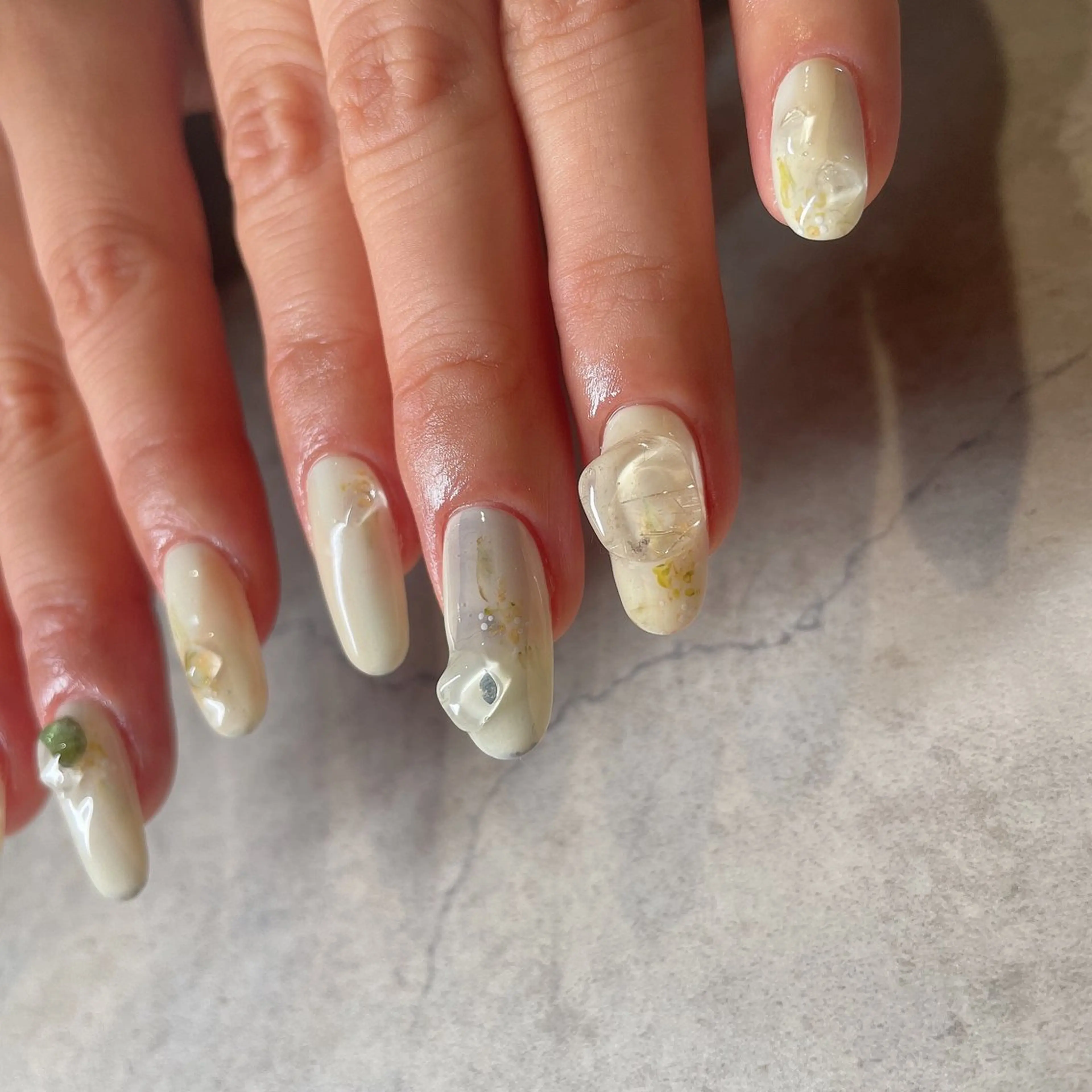 ネイル アートネイル ハンドネイル lilbondir. chiharuのネイルデザイン