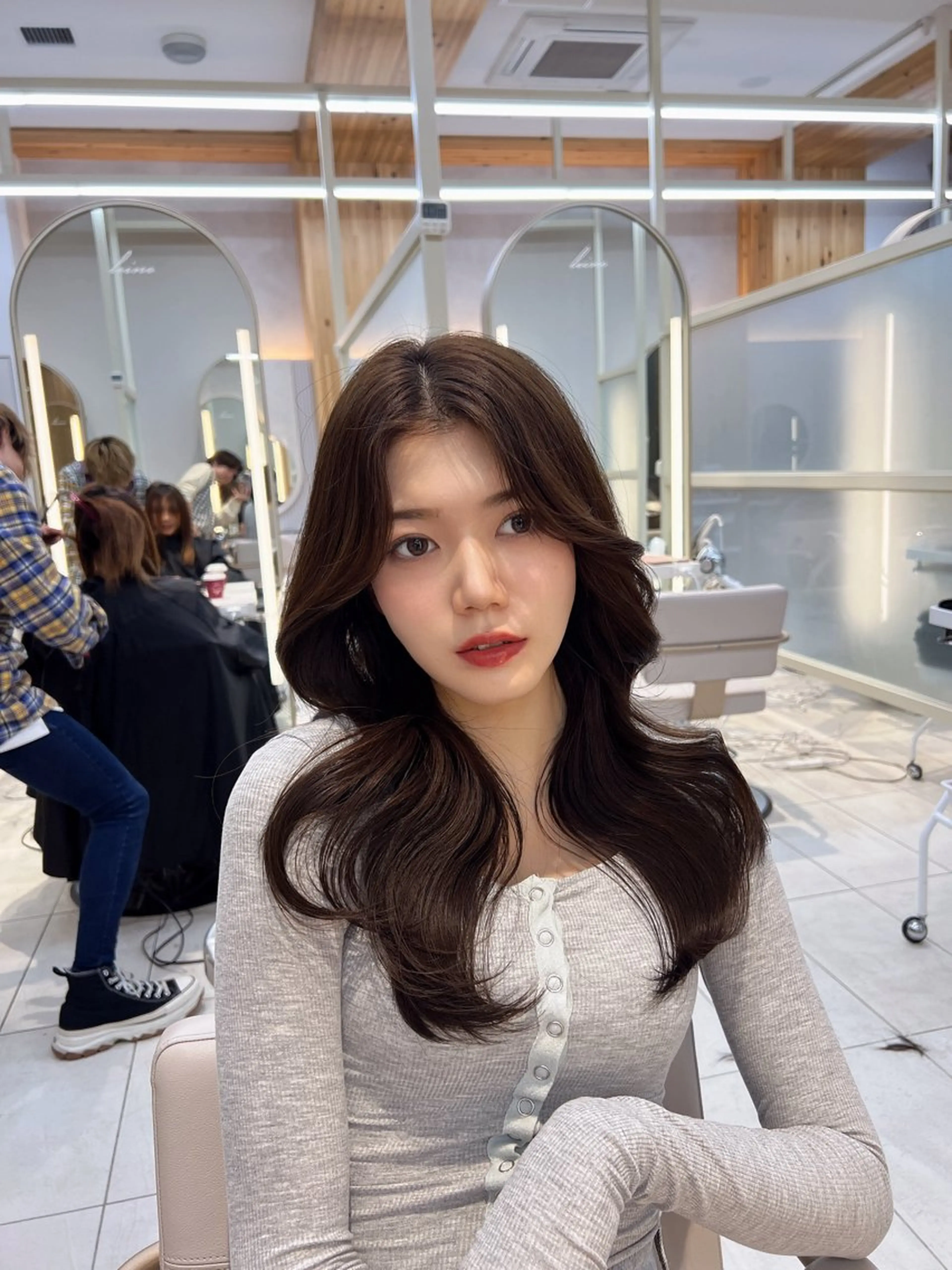 ロング レイヤーカット/ 顔まわり/アオイのヘアスタイル