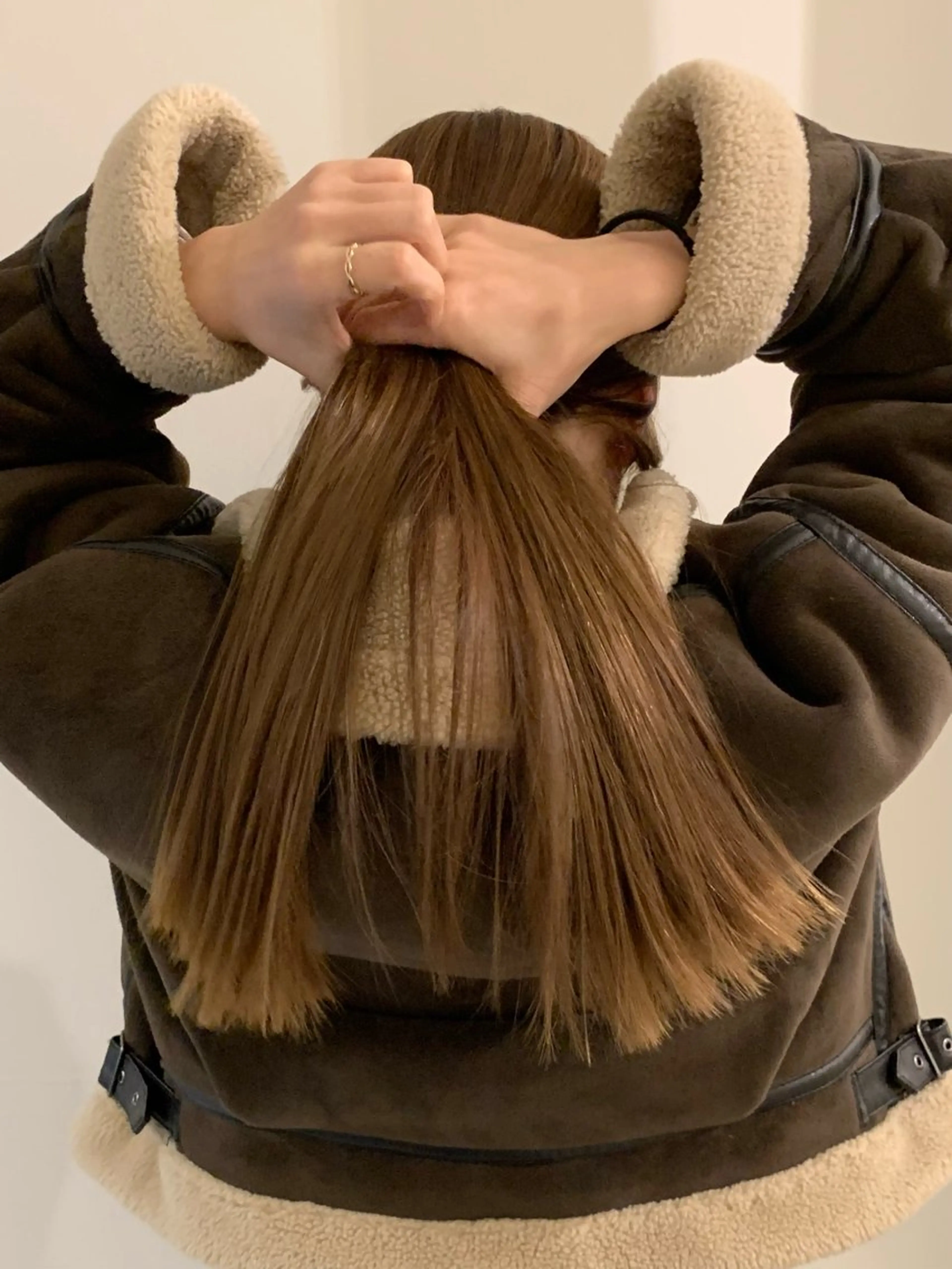 ロング カラー ベージュカラー カット ヘアカラー トリートメント 落合希 Olivebeigeのヘアスタイル