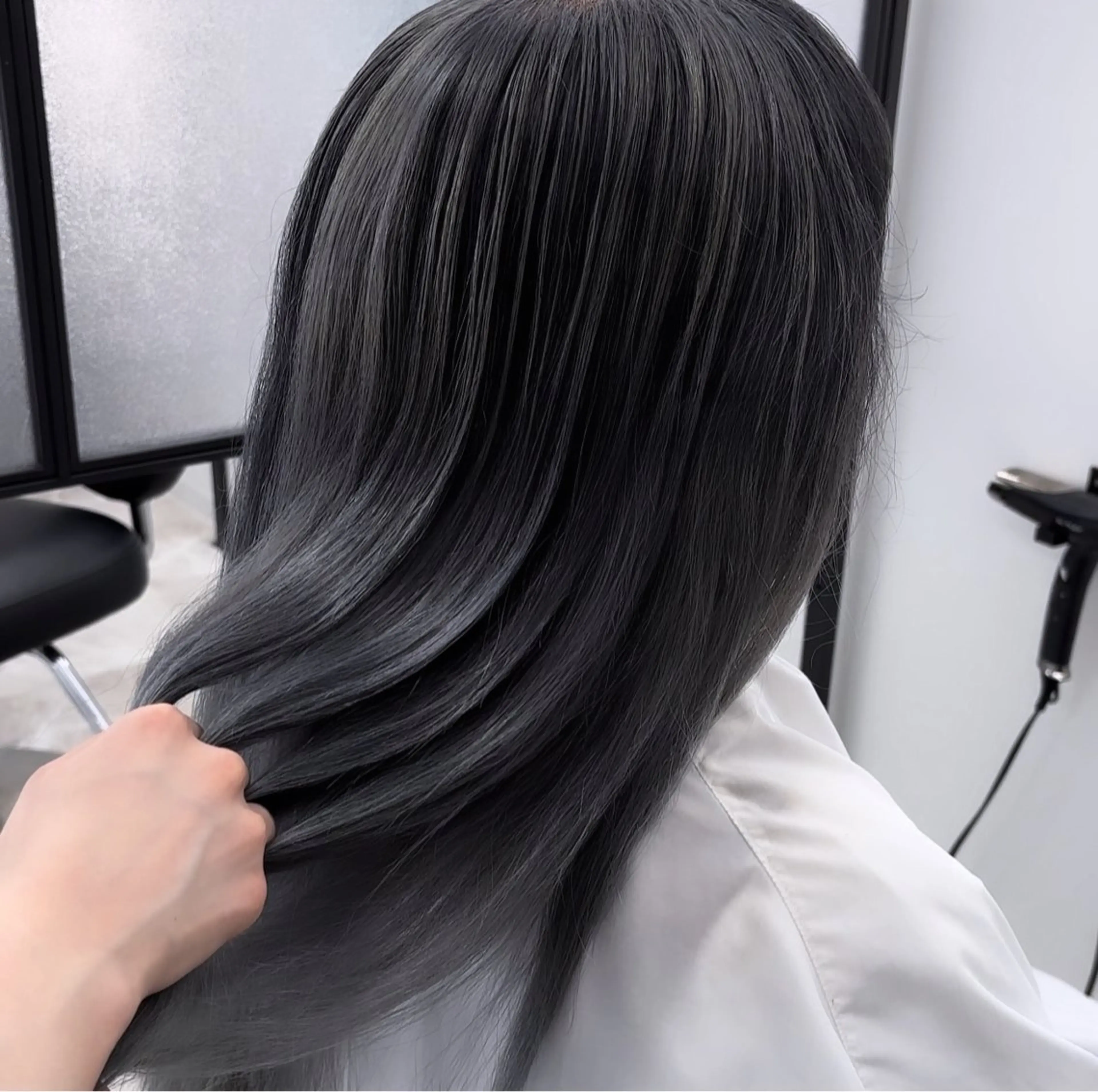 ロング カラー ヘアカラー Ren. 🦋デザインカラーのヘアスタイル