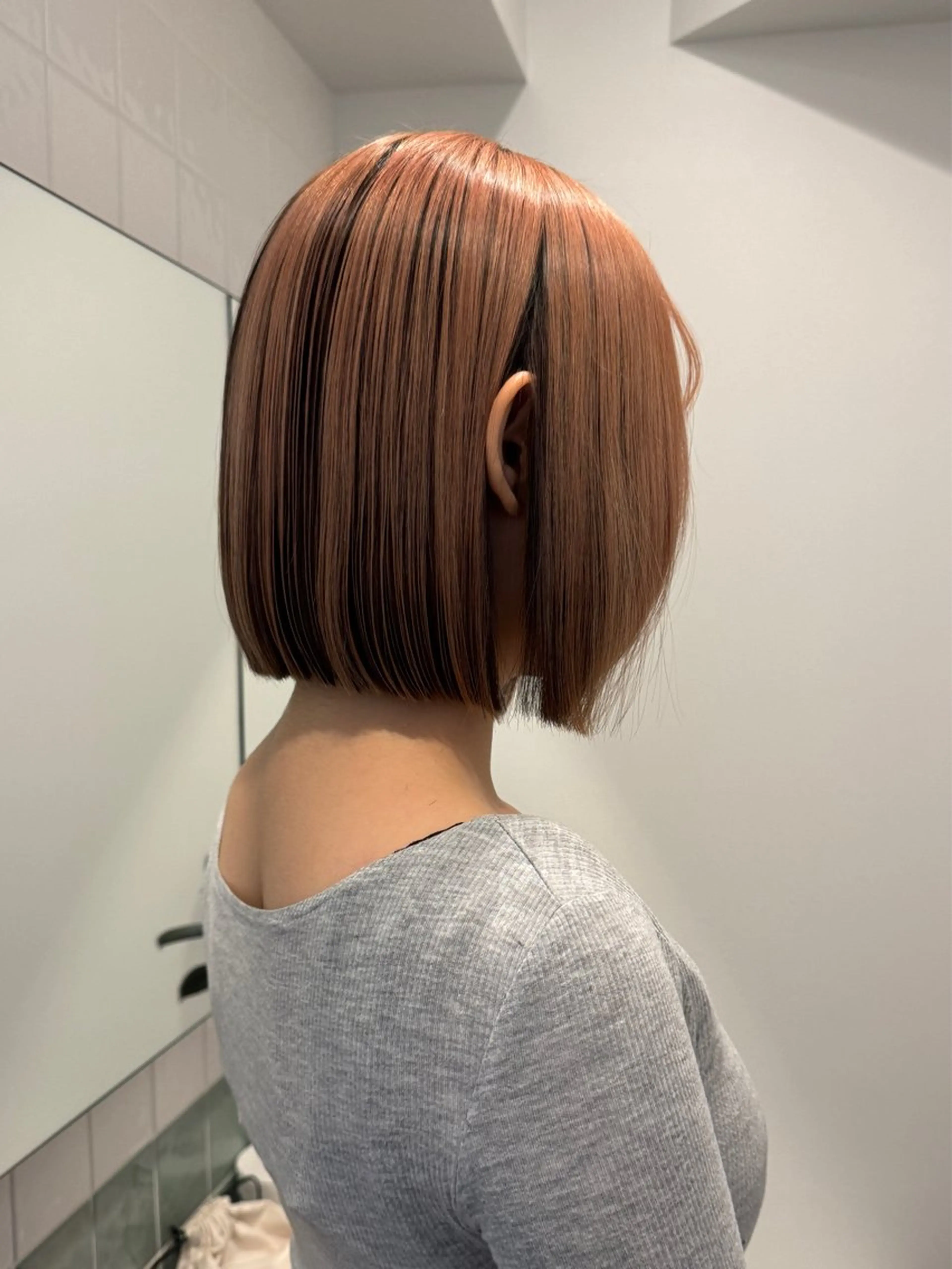 ショート カラー Laff新宿所属・縮毛矯正/ボブ 新宿/ショート/航輝のヘアスタイル