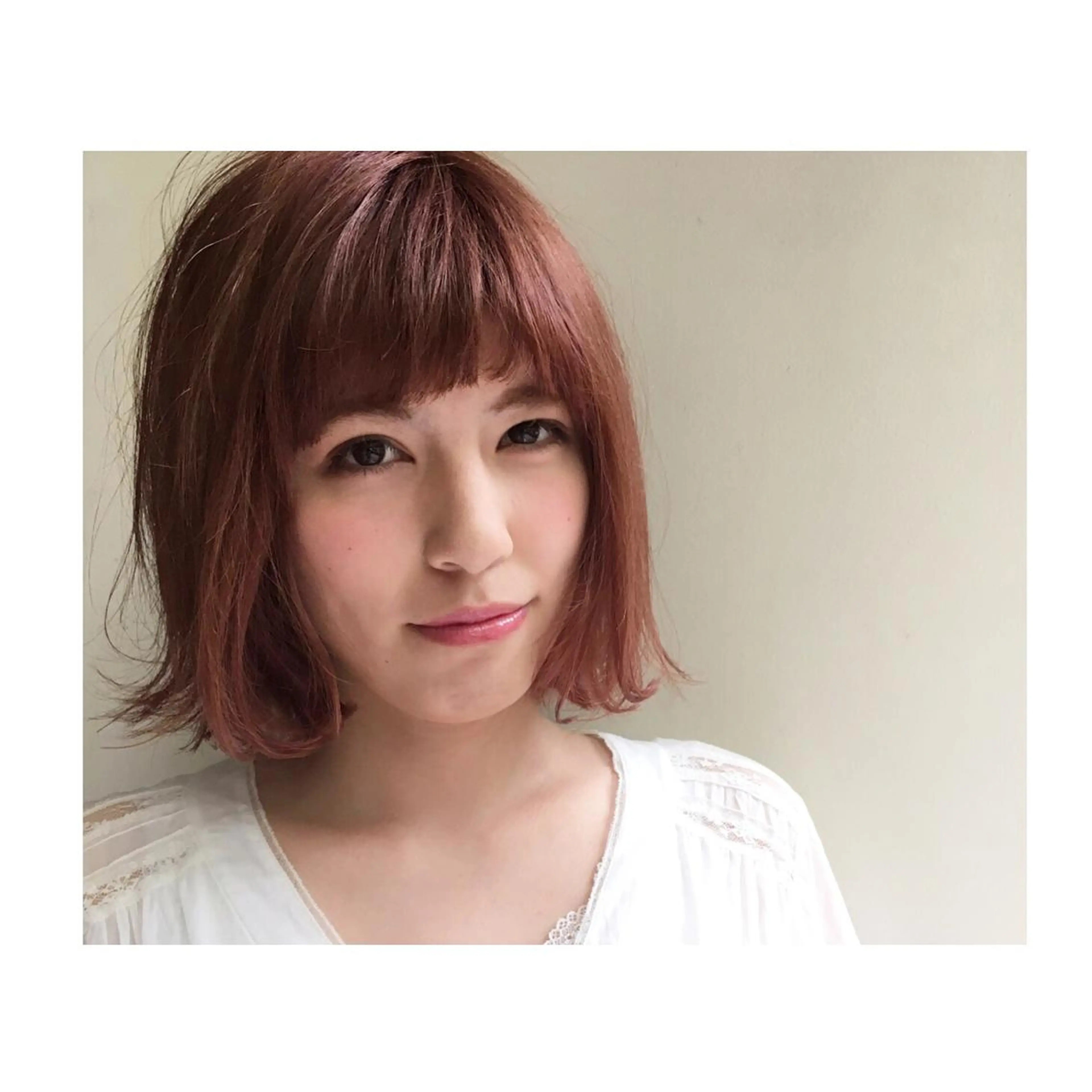 ショート 近藤 麻紀のヘアスタイル
