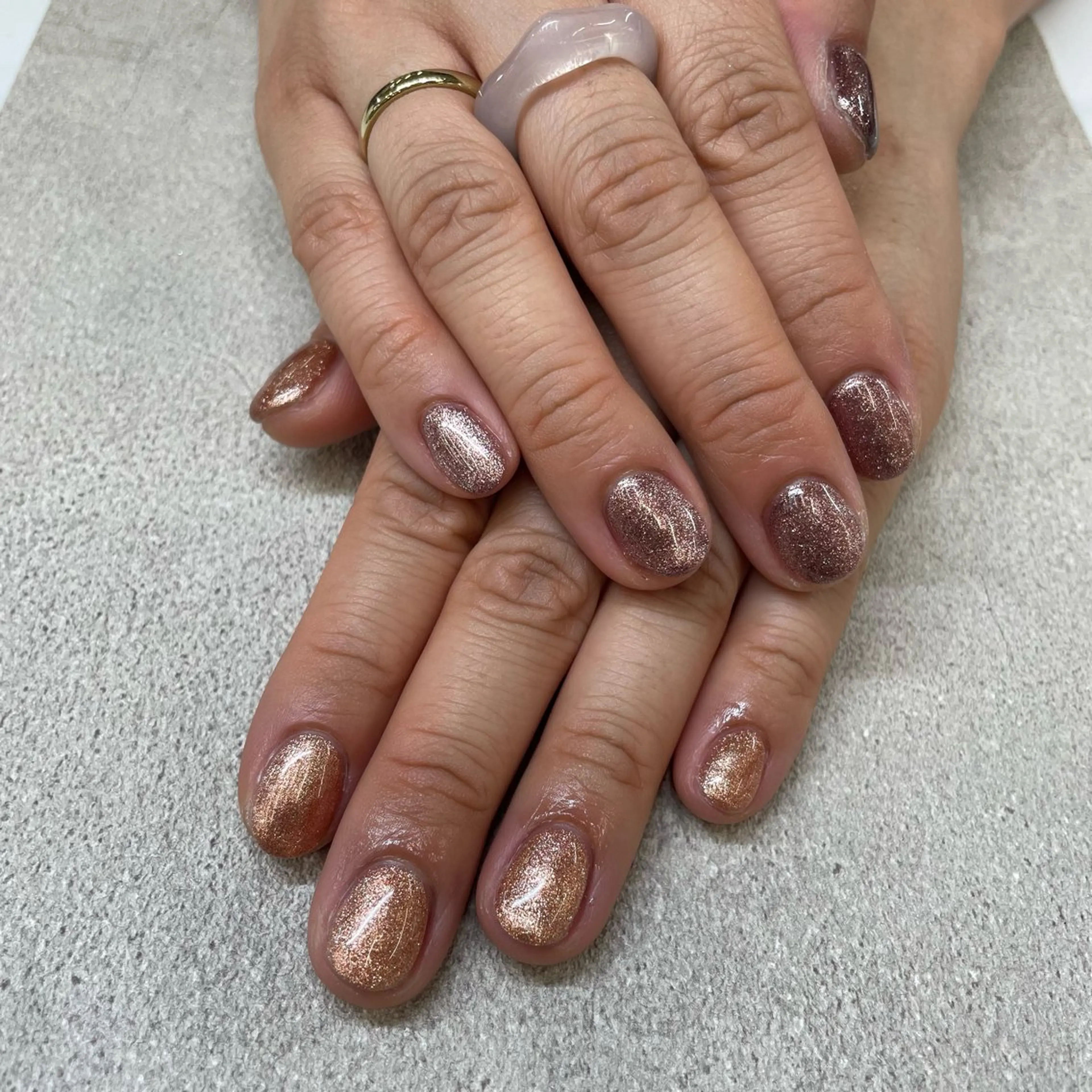 ネイル グラデーション ラメ(グリッター) MAXKELLY EMIのネイルデザイン