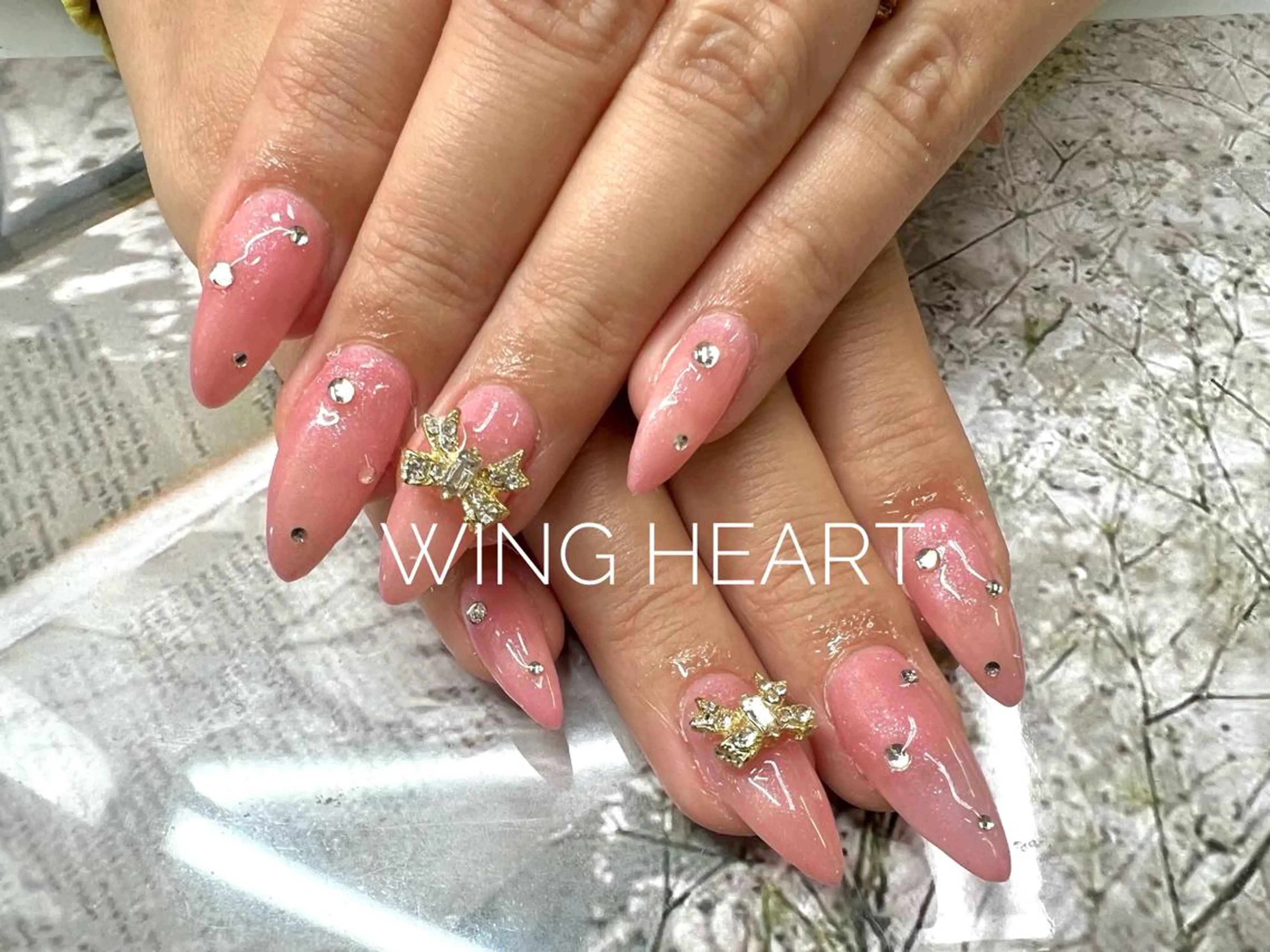 ネイル I. AYUMIのネイルデザイン