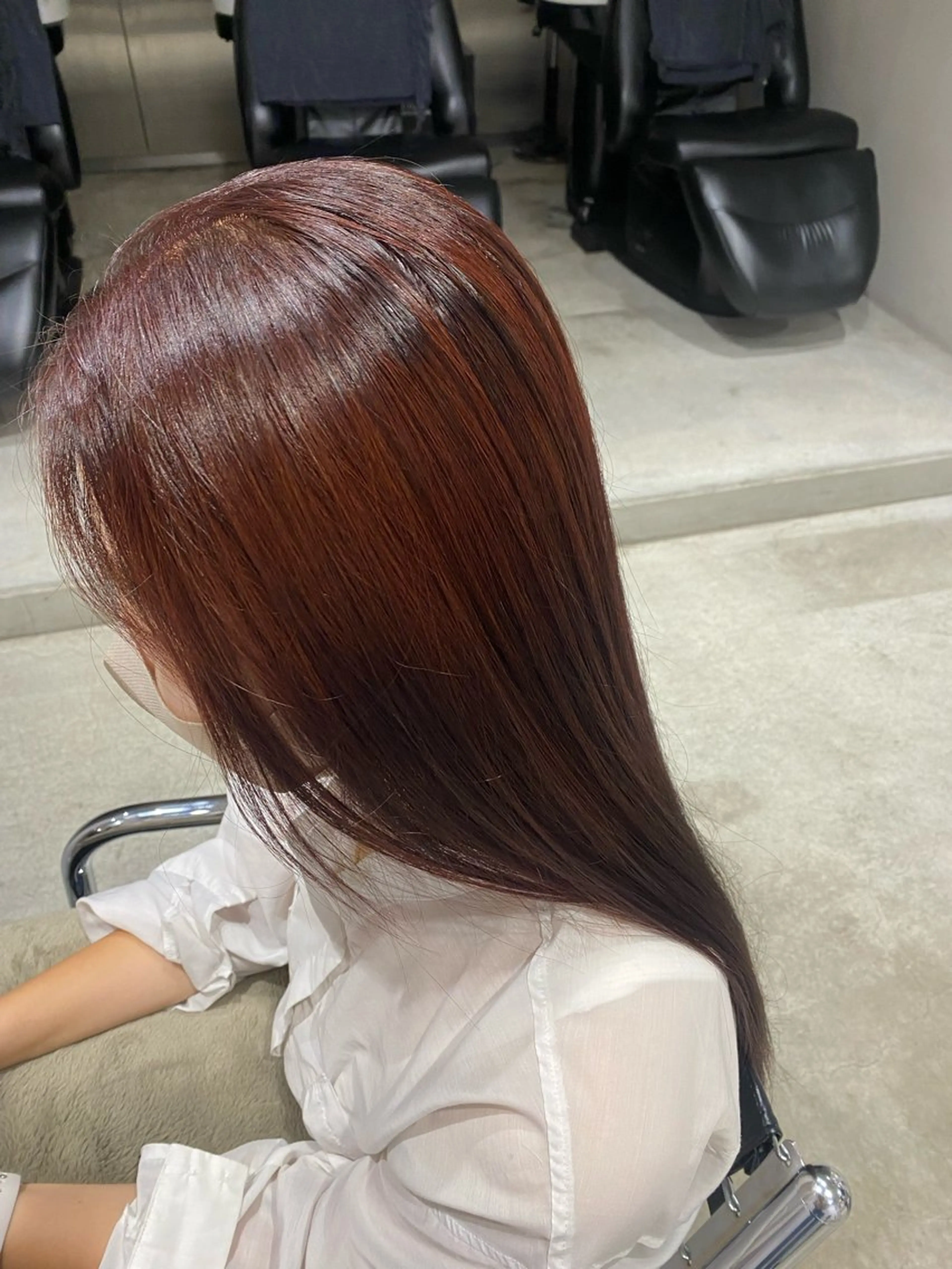 ロング カラー 池上 琉加のヘアスタイル