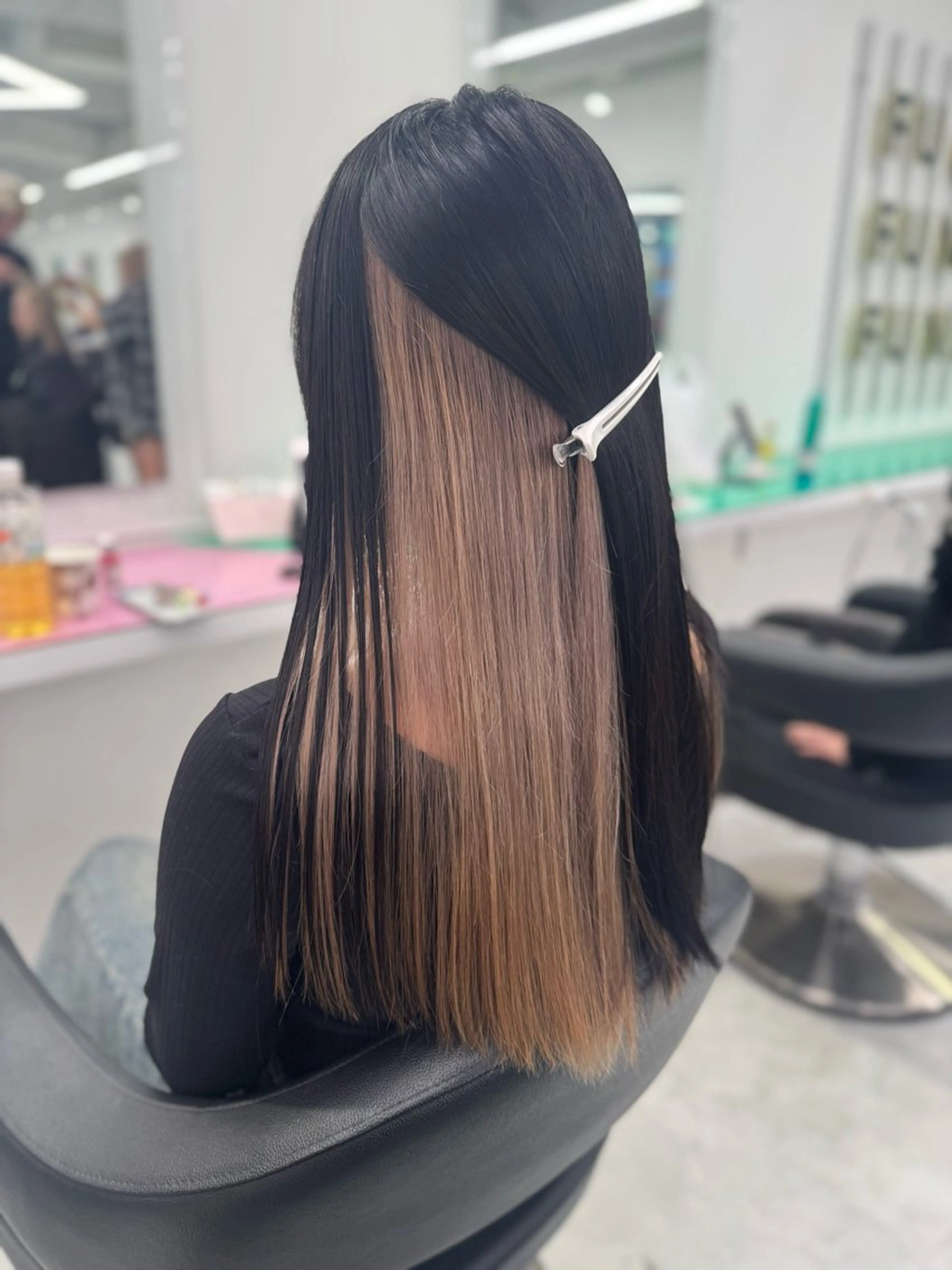 ロング 透明感ヘア/ベージュ 🩶shiho🩶のヘアスタイル