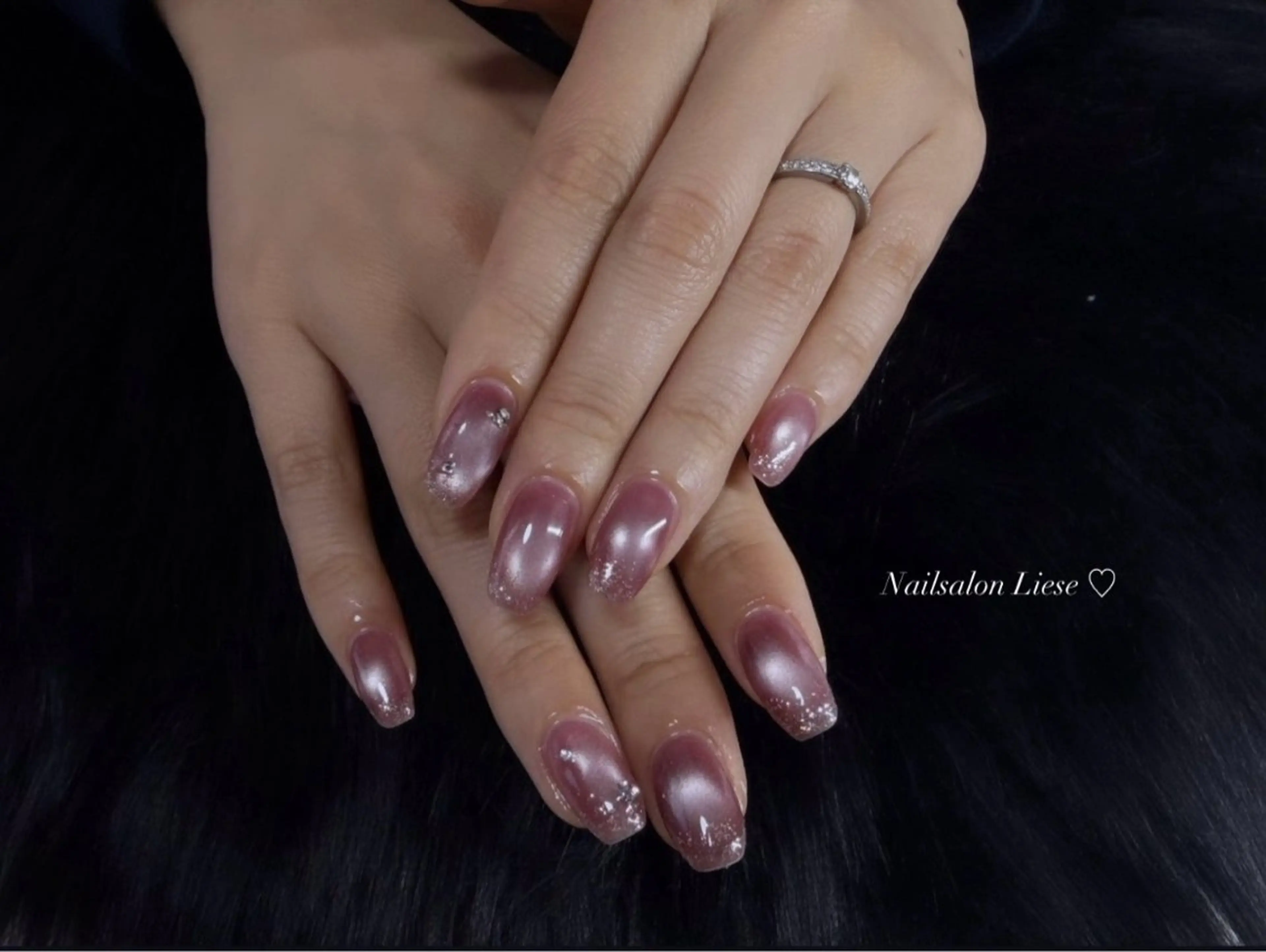 ネイル ハンドネイル 𝑵𝒂𝒊𝒍𝒔𝒂𝒍𝒐𝒏 𝑳𝒊𝒆𝒔𝒆所属・𝐋𝐢𝐞𝐬𝐞 𝐘𝐔𝐈のネイルデザイン