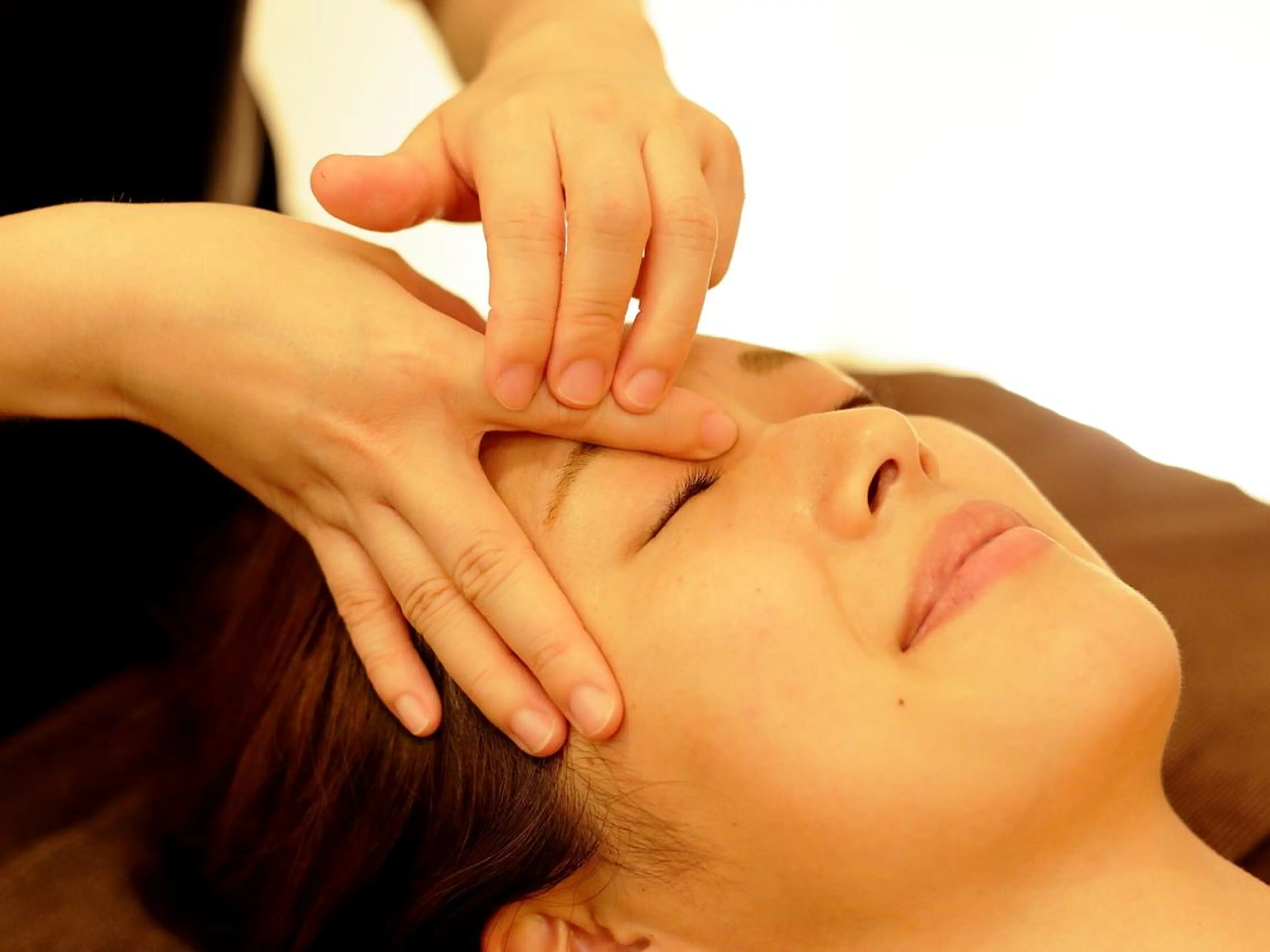 小顔矯正コルギ専門 ボディーワークスナビのエステ・リラクイメージ