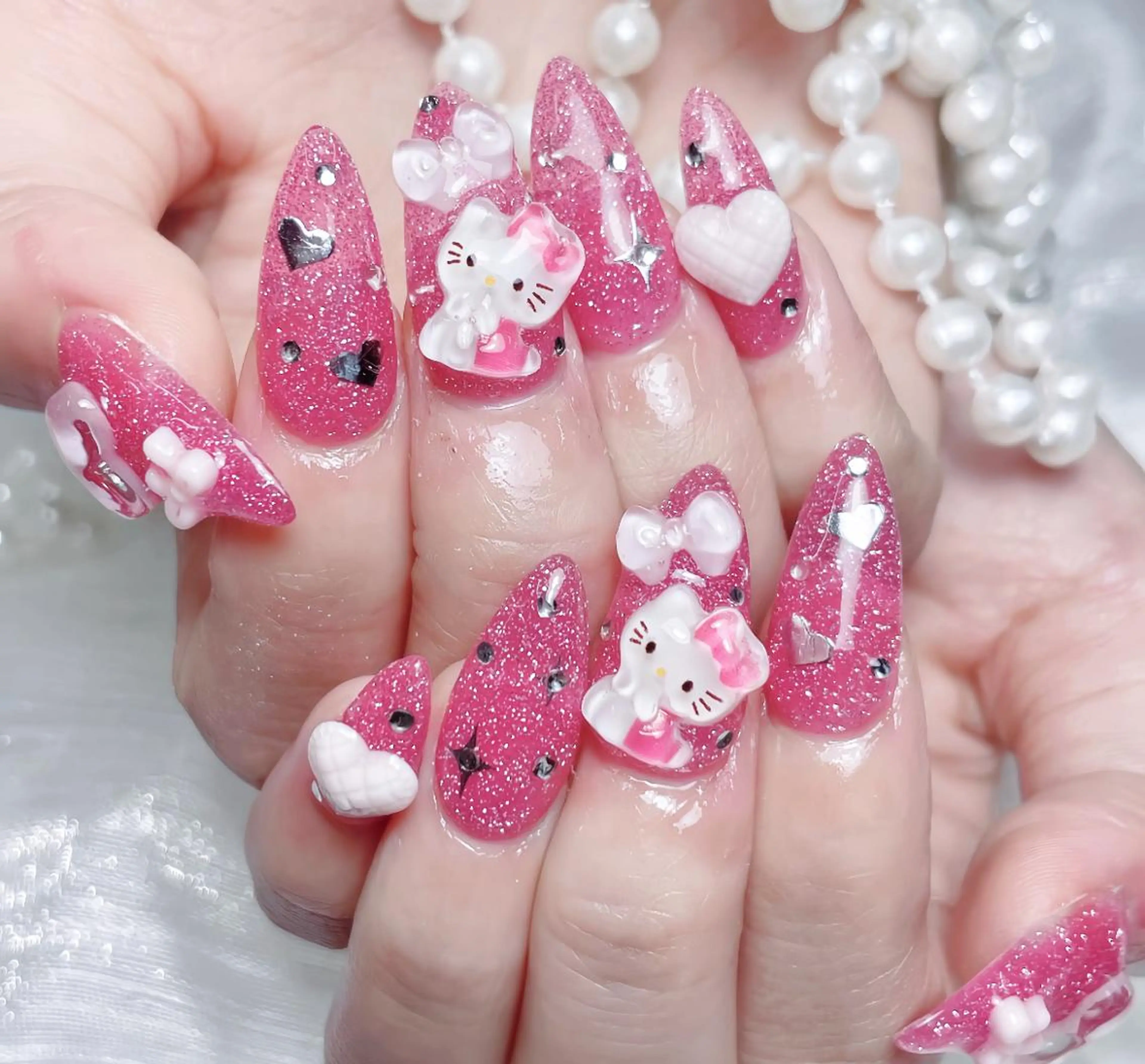 ネイル 🎀まゆ 🪽🐾のネイルデザイン