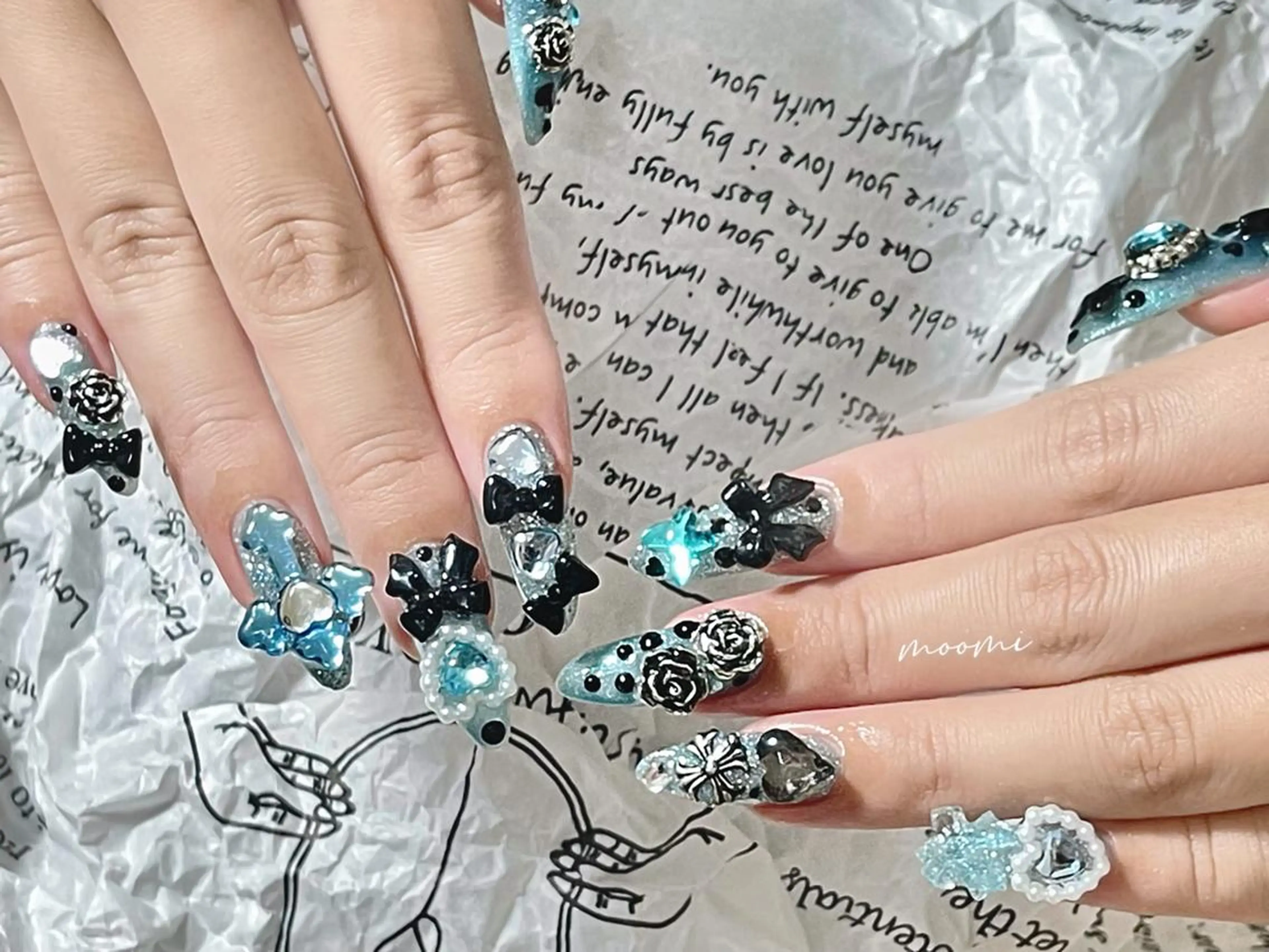 ネイル moomi nail スカルプ専門のネイルデザイン