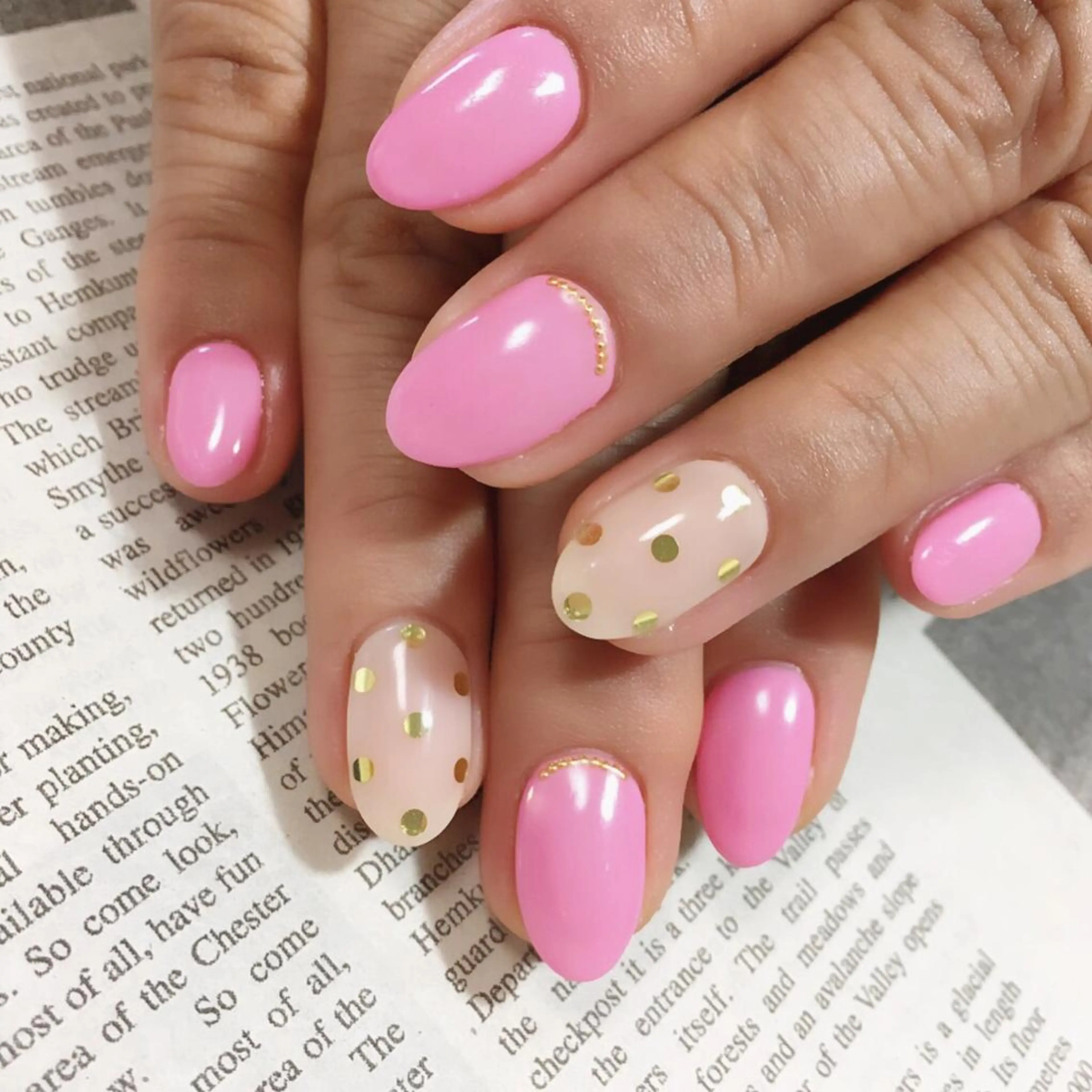 ネイル ドット シンプルネイル meteor nail所属・meteor nailのネイルデザイン