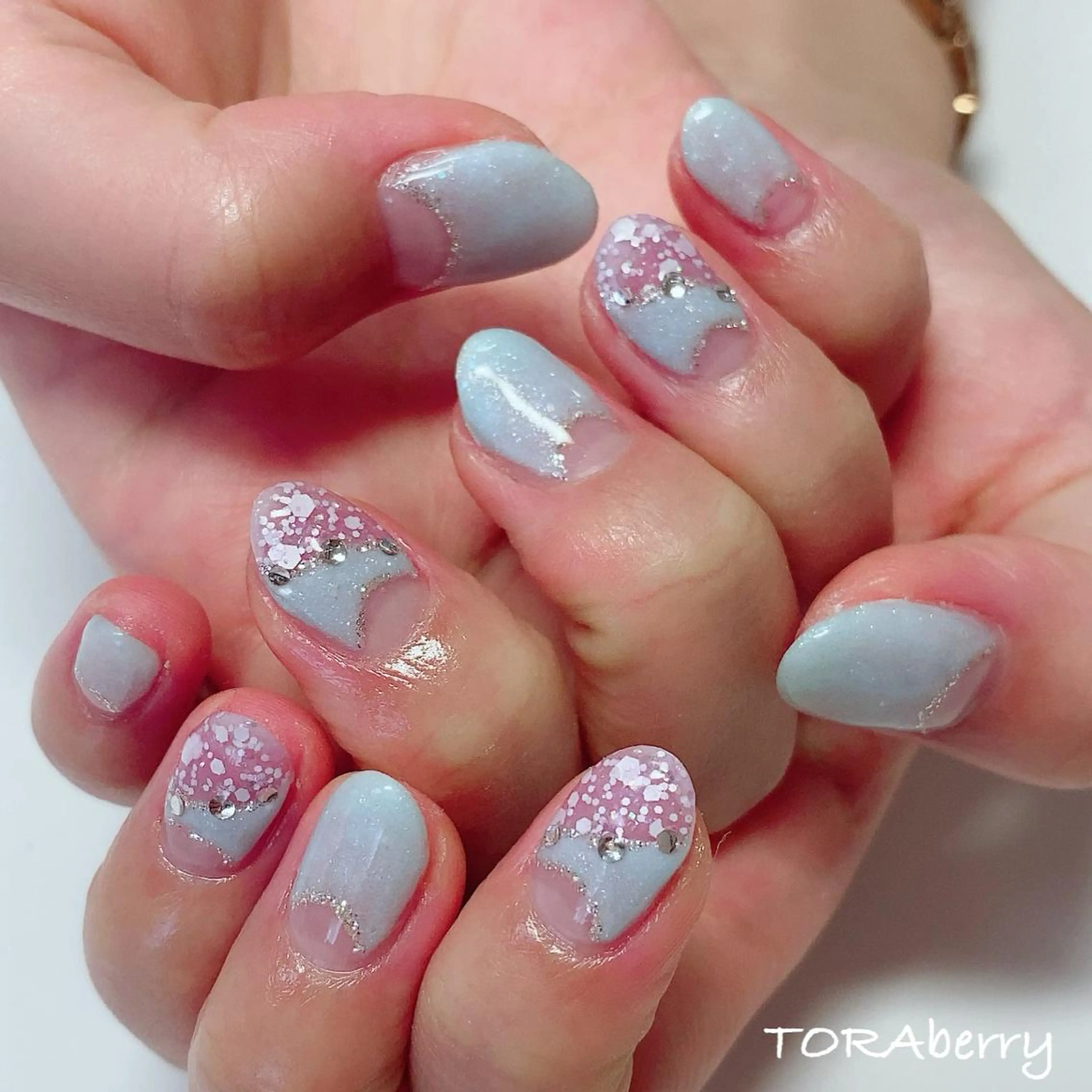 ネイル ハンドネイル ネイリスト なつみのネイルデザイン