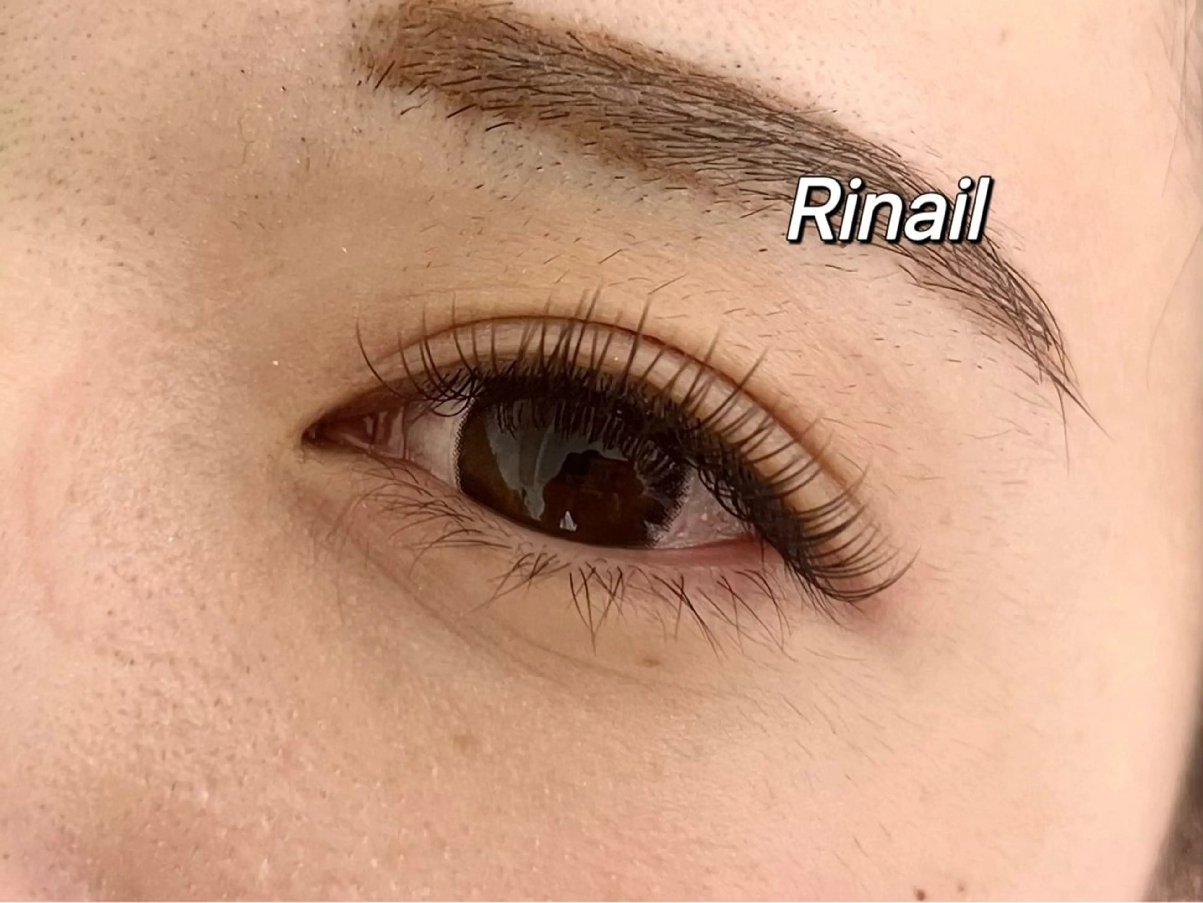 マツエク・マツパ バインドロック ナチュラル パリジェンヌラッシュリフト まつげパーマ 下まつげエクステ YK Rinのネイルデザイン