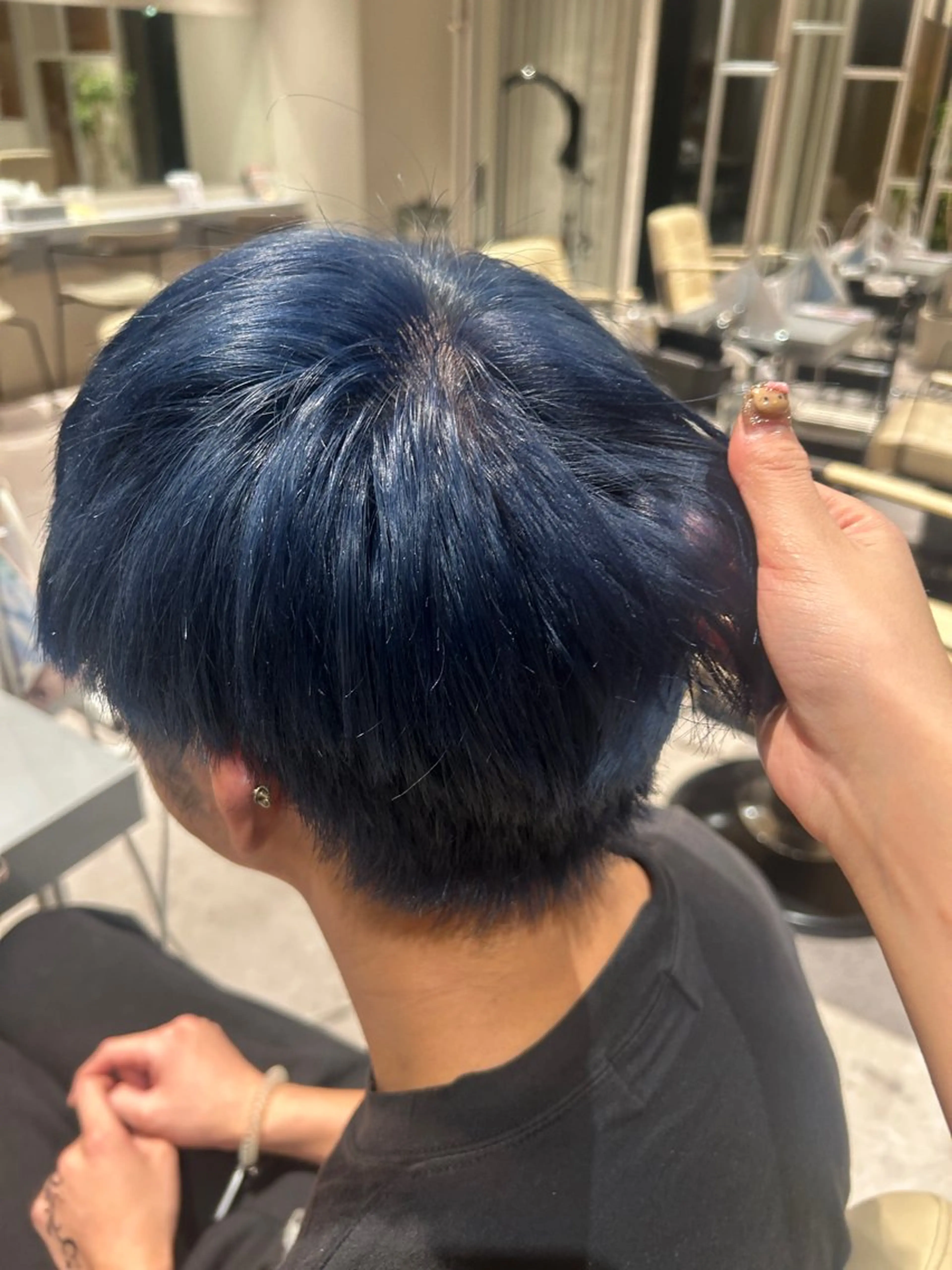 ショート ヘアカラー 木村 那奈のヘアスタイル