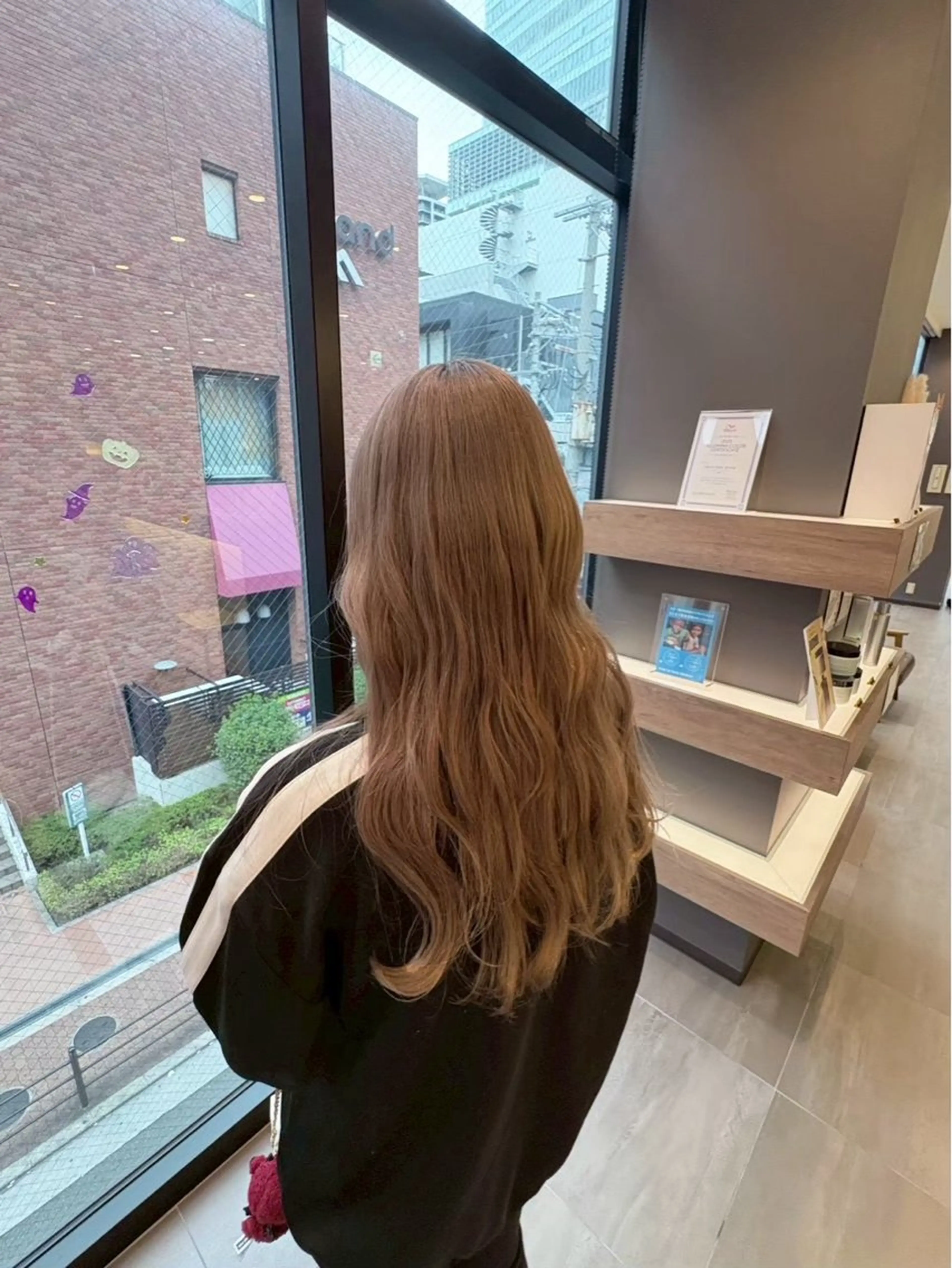 ロング わだ まゆのヘアスタイル