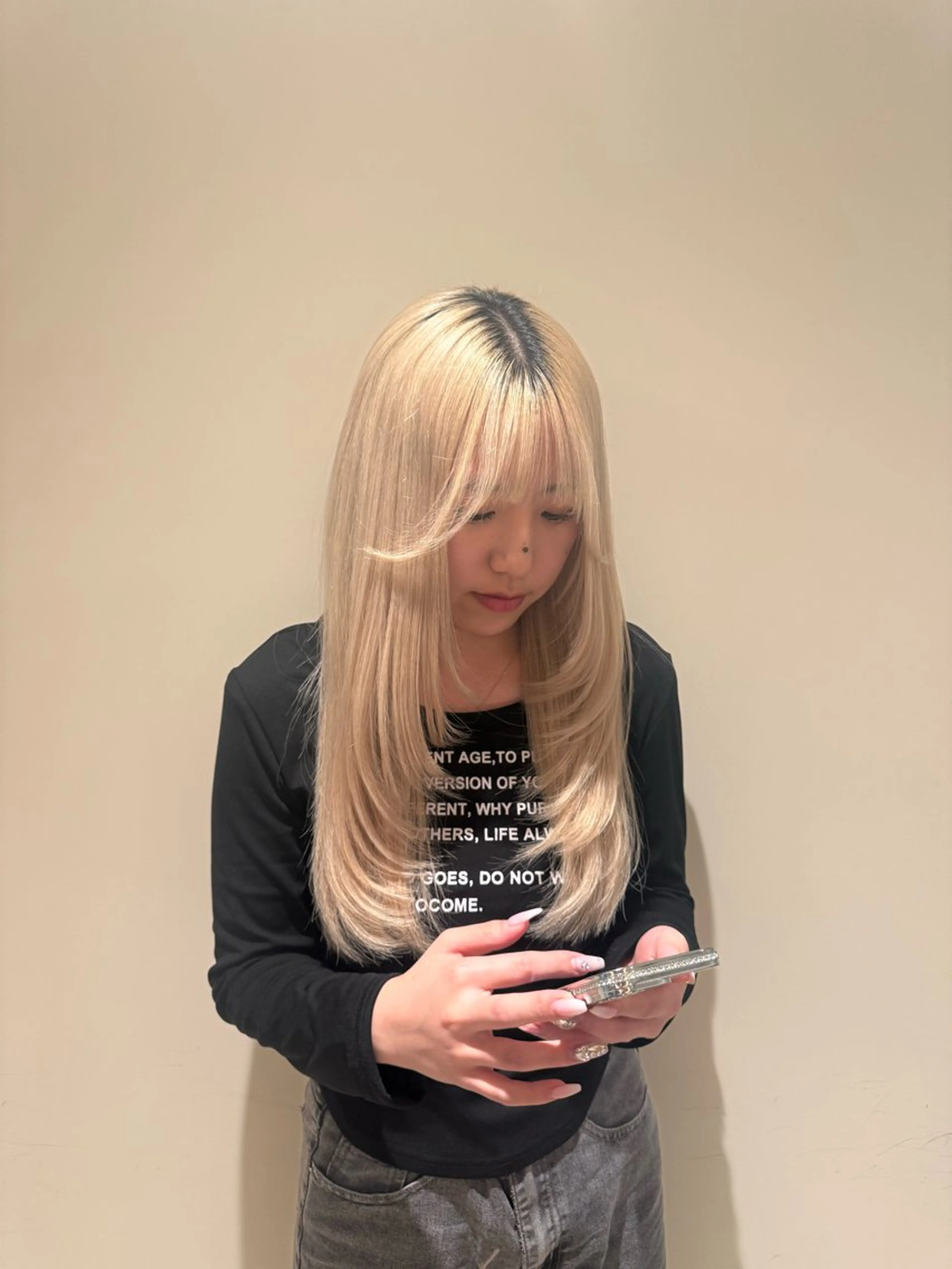 ロング 顔周りカット レイヤーカット ロング カット かとう きりん🎀🪽のヘアスタイル