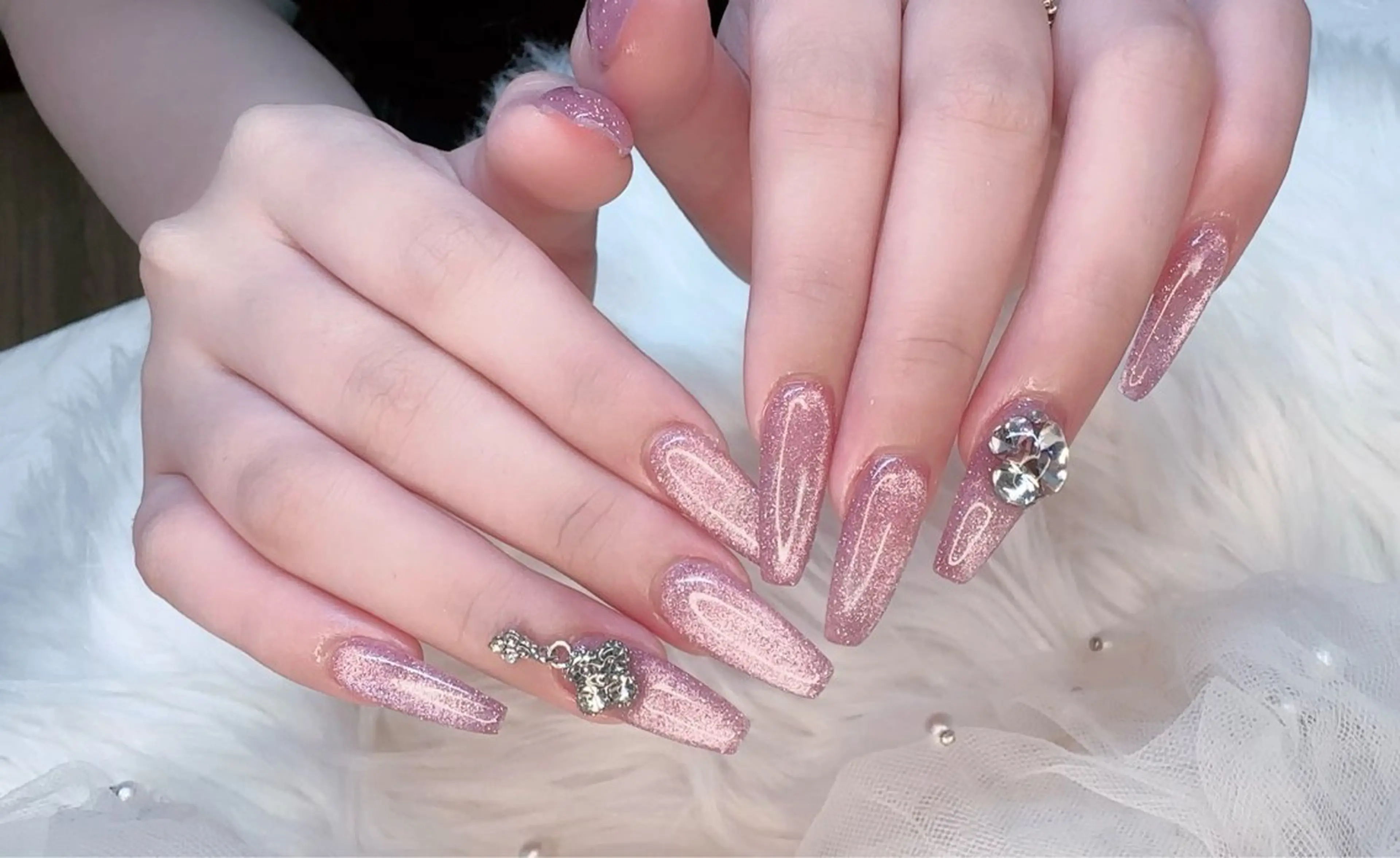 ネイル R salonのネイルデザイン