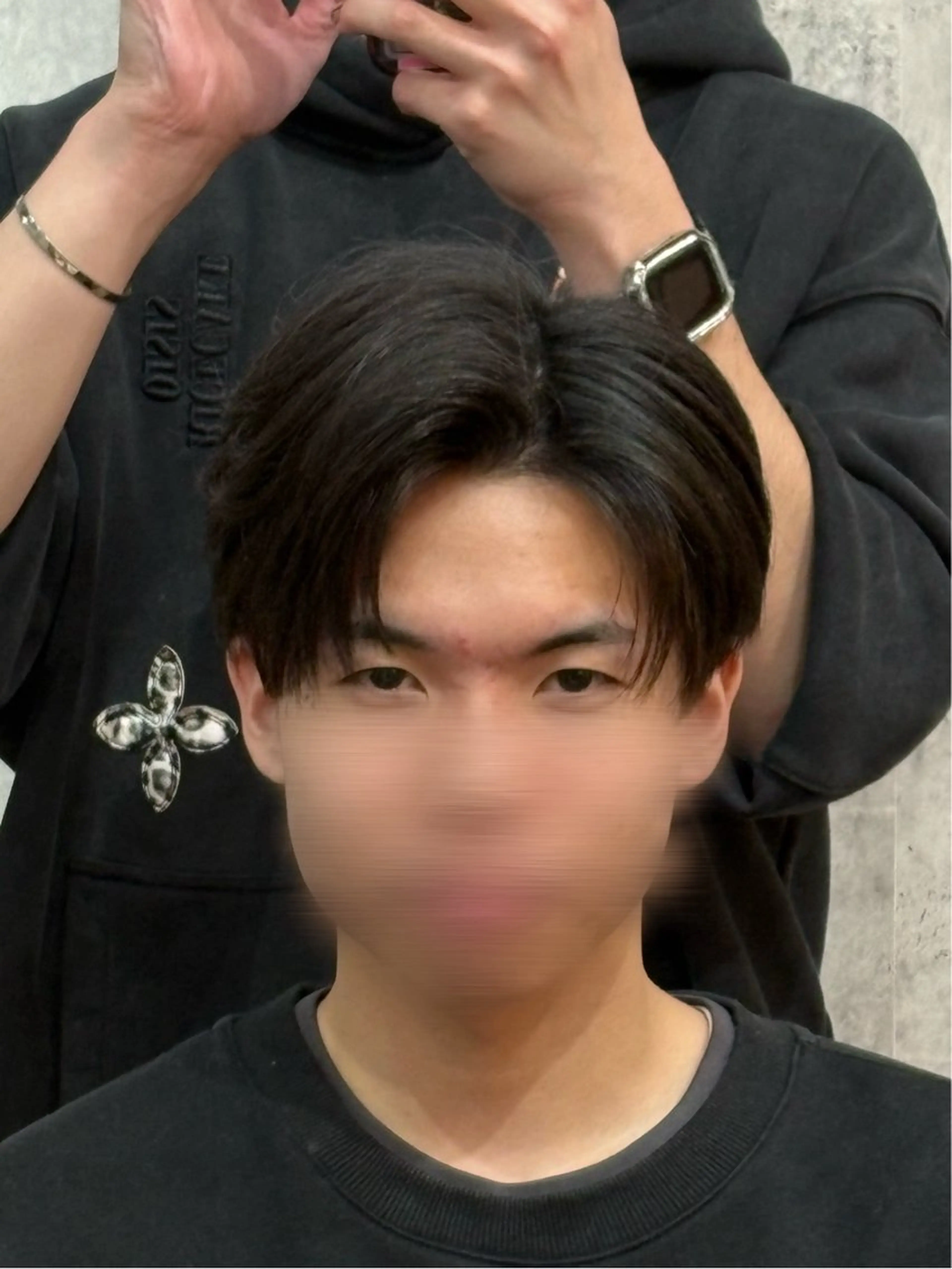 ショート メンズ ショートヘア カット 韓国メンズヘア/ 毛流れヘア　須田龍世のヘアスタイル